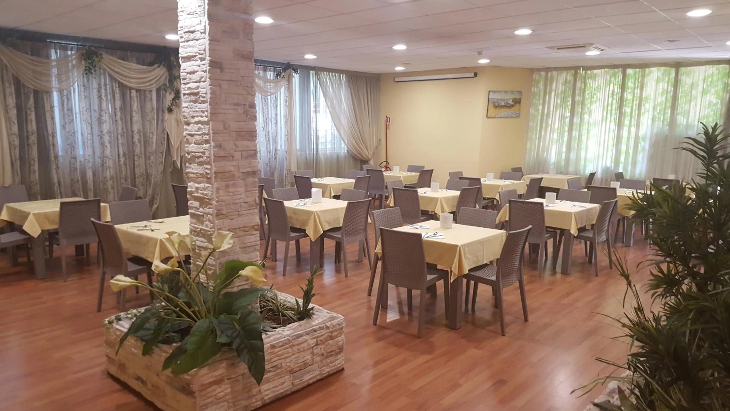 Restaurant/places to eat in Hotel Corallo