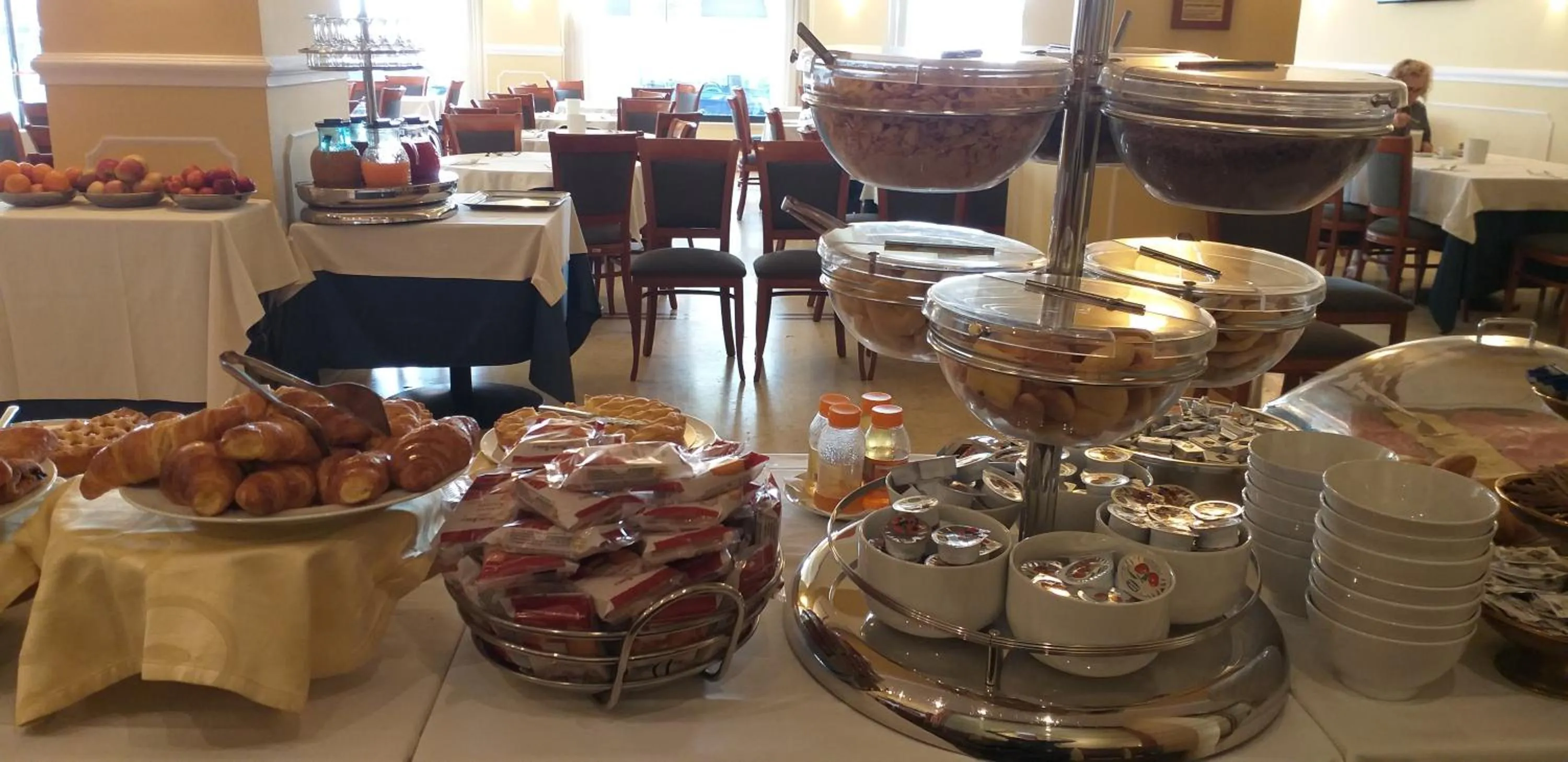Breakfast in Hotel Corallo