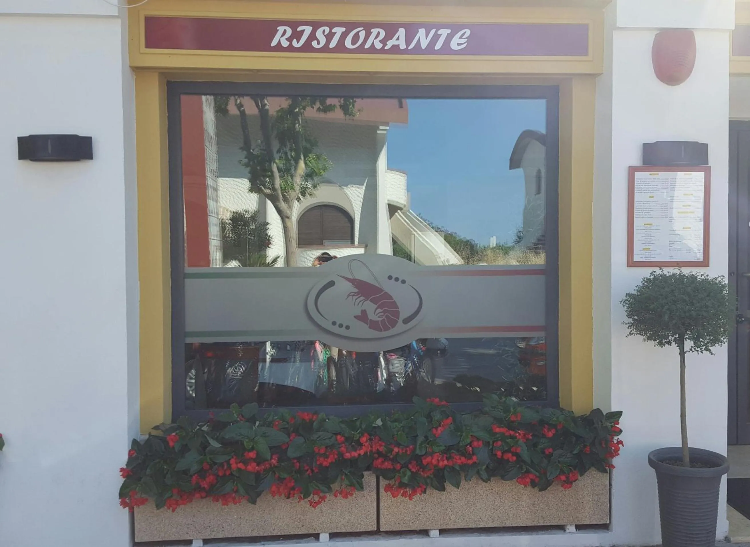 Restaurant/places to eat in Hotel Corallo
