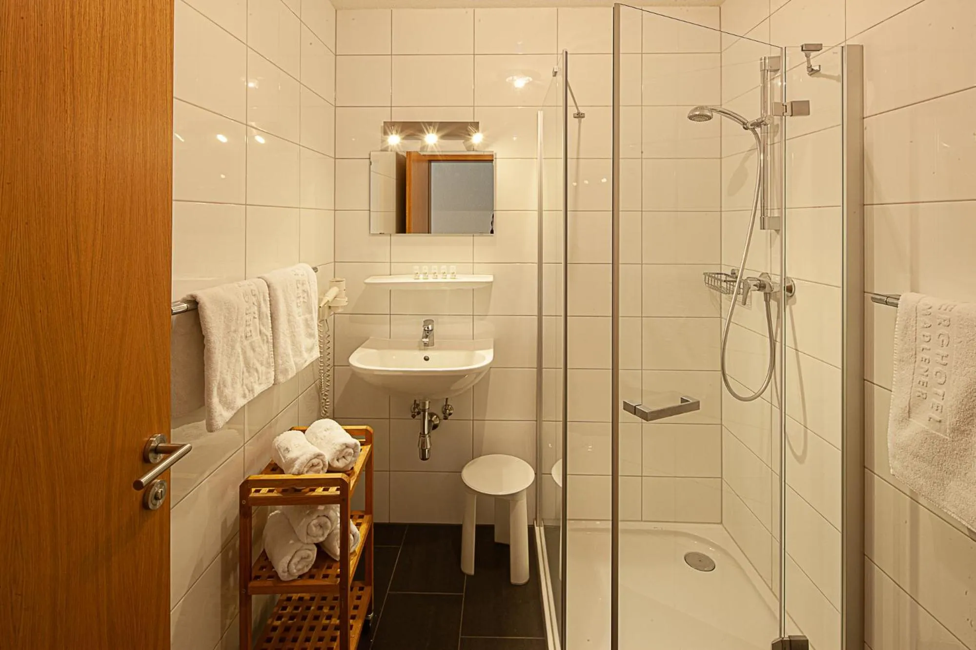 Shower in Alpine Lifestyle Berghotel Madlener