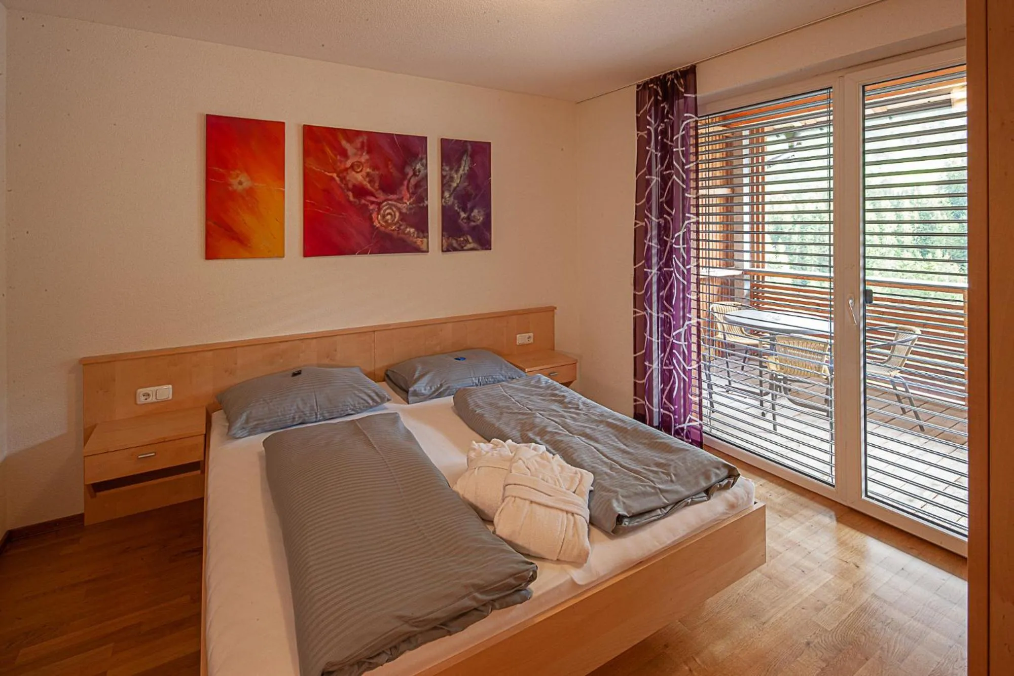 Balcony/Terrace, Bed in Alpine Lifestyle Berghotel Madlener