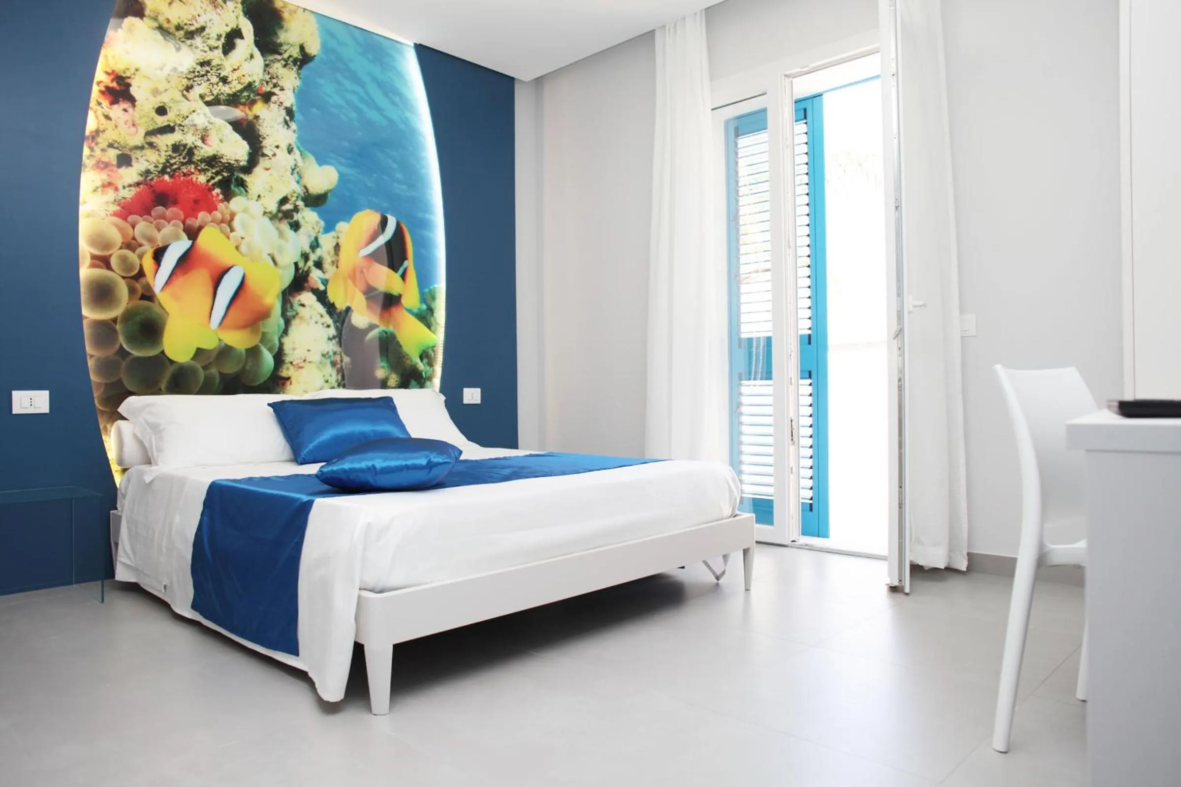 Photo of the whole room, Bed in Rivazzurra Design Rooms