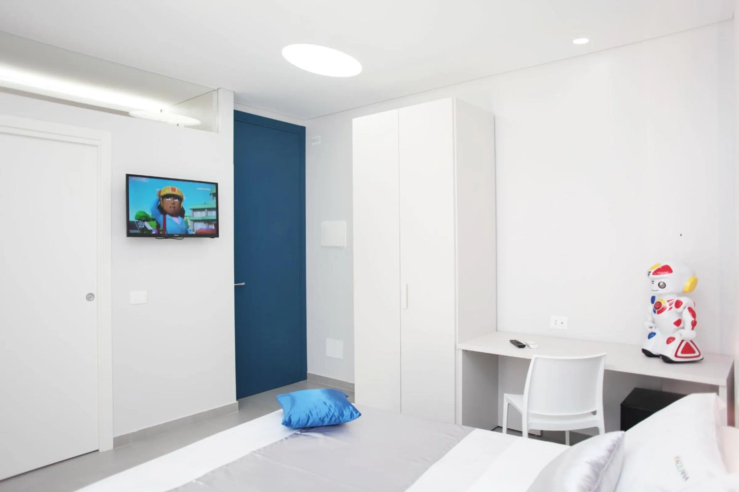 TV and multimedia, Bed in Rivazzurra Design Rooms