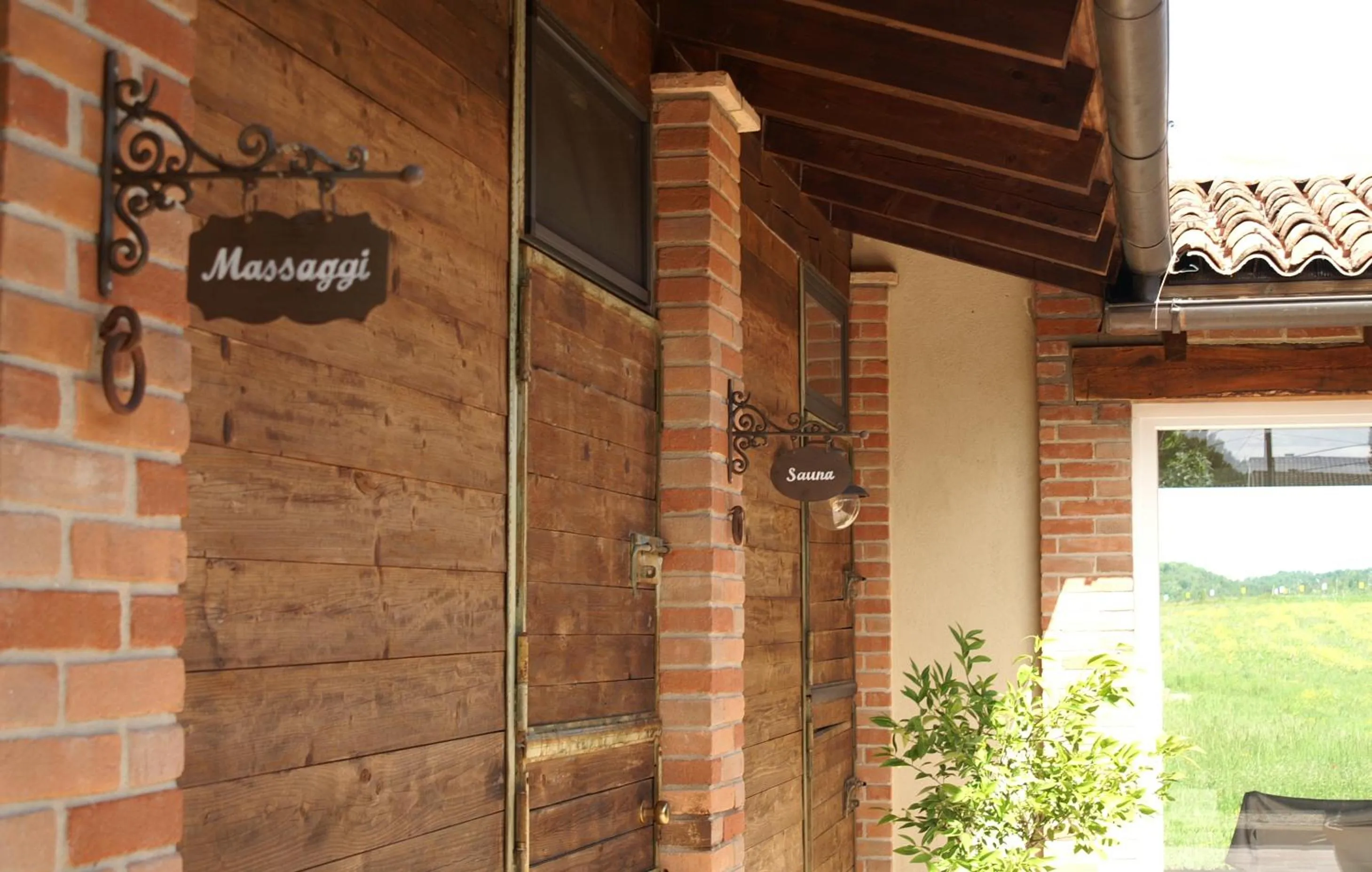 Massage in Country House Montessino - adults only