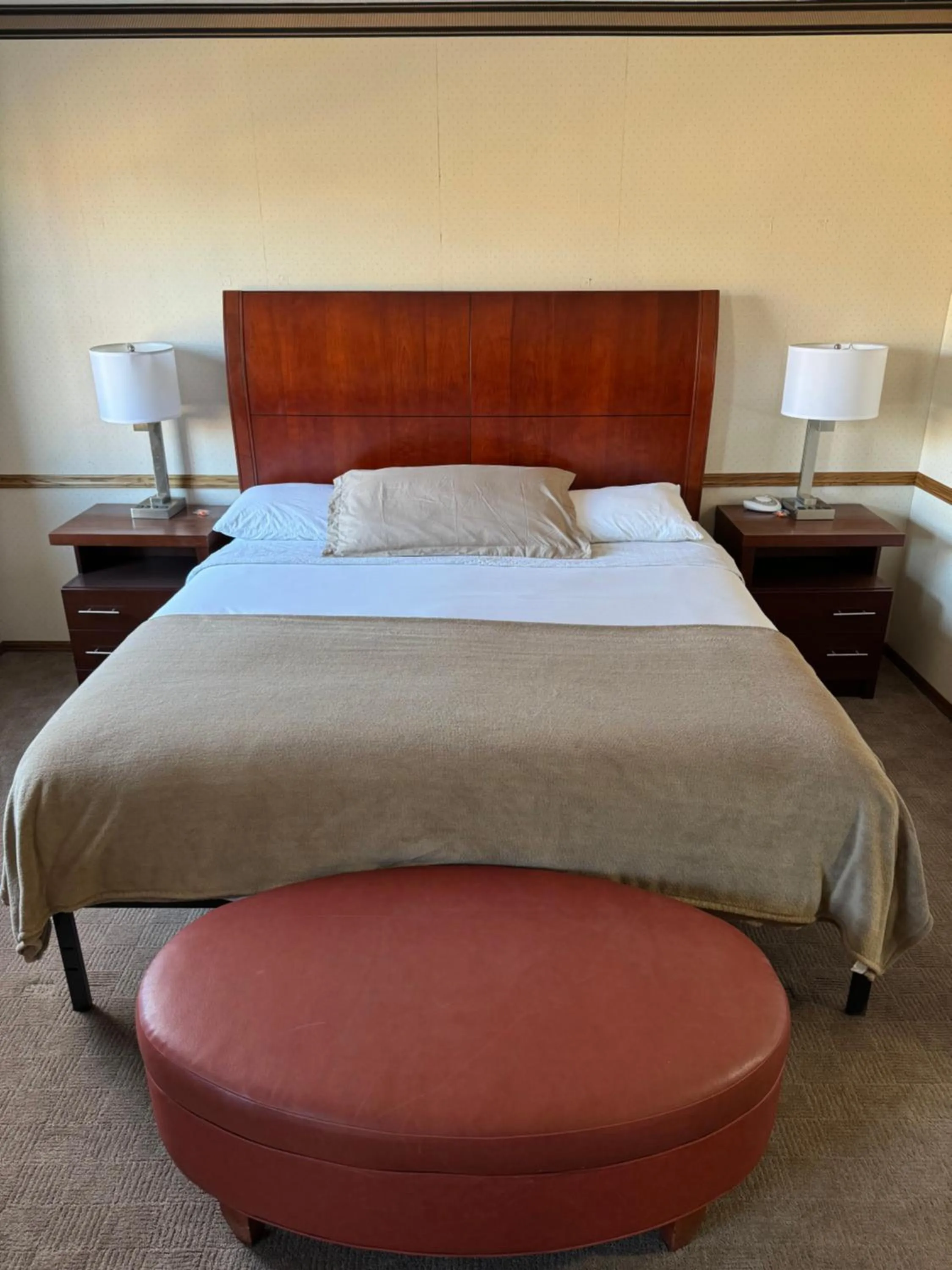 Bed in Fenway House Hotel