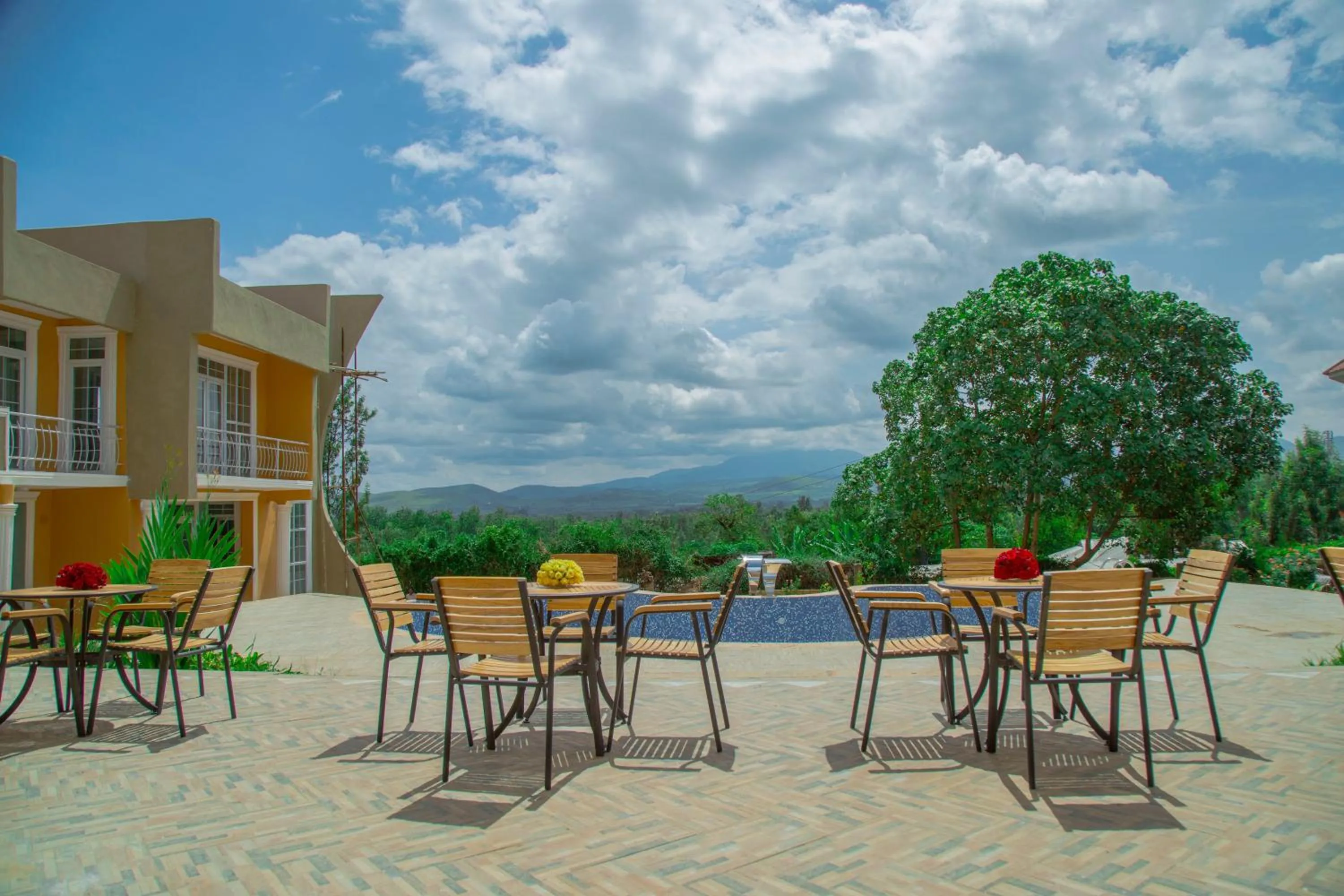 Restaurant/places to eat in Masailand Safari Lodge