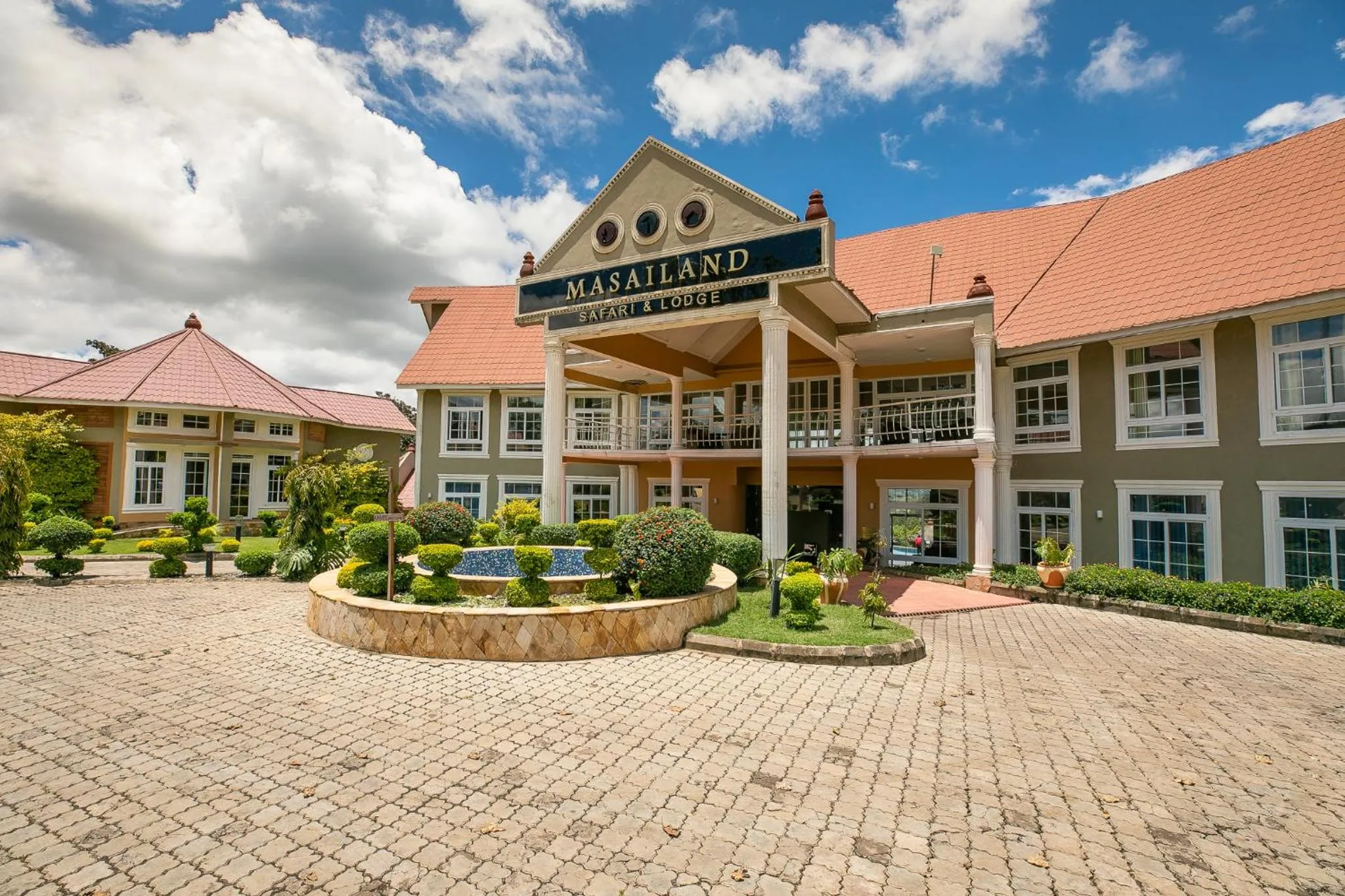 Property building in Masailand Safari Lodge