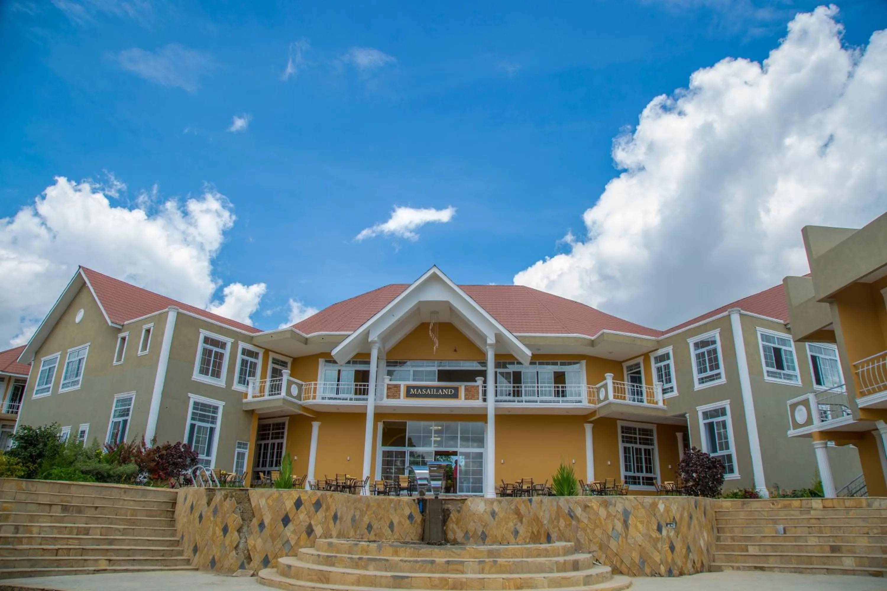 Restaurant/places to eat in Masailand Safari Lodge