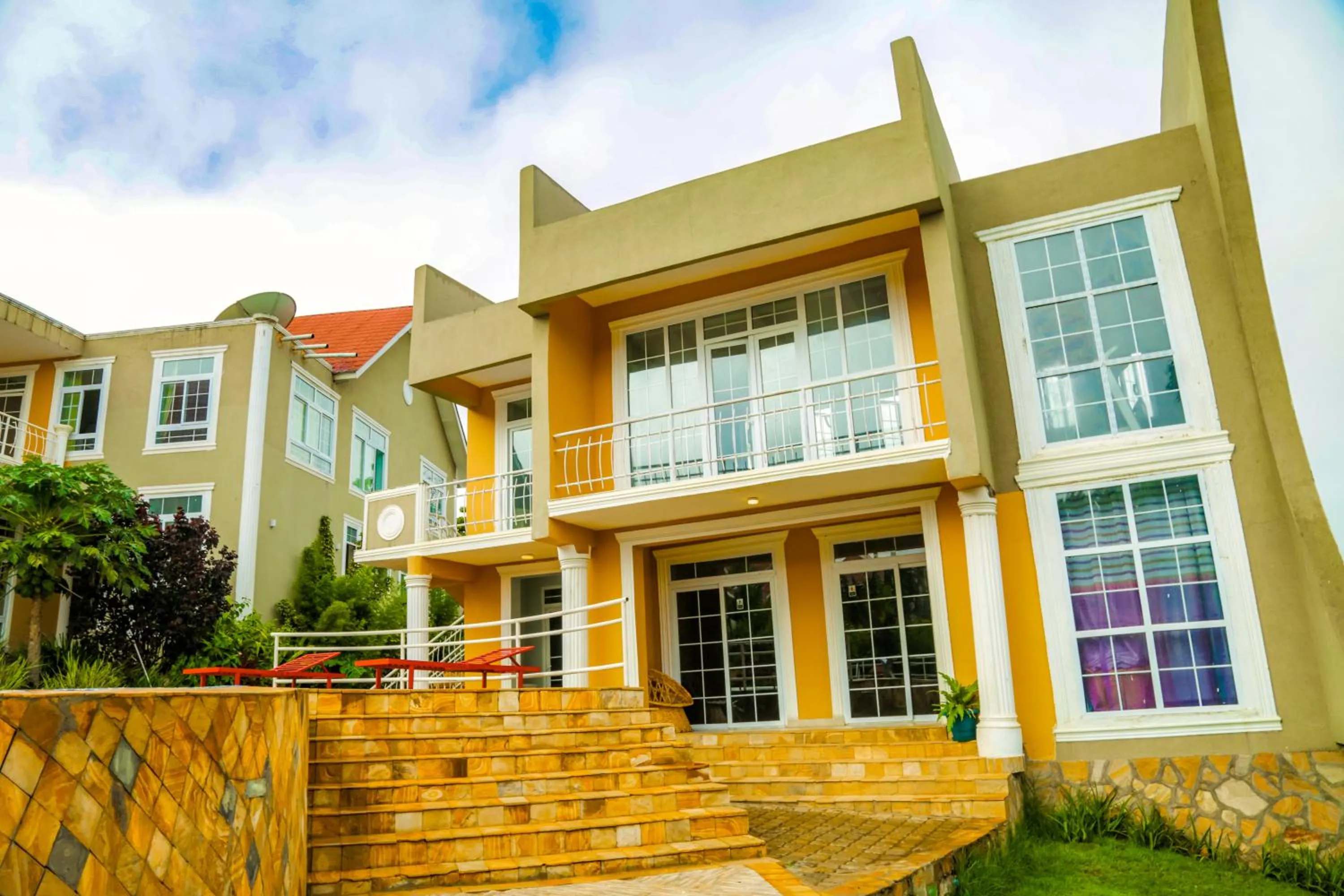 Property building in Masailand Safari Lodge