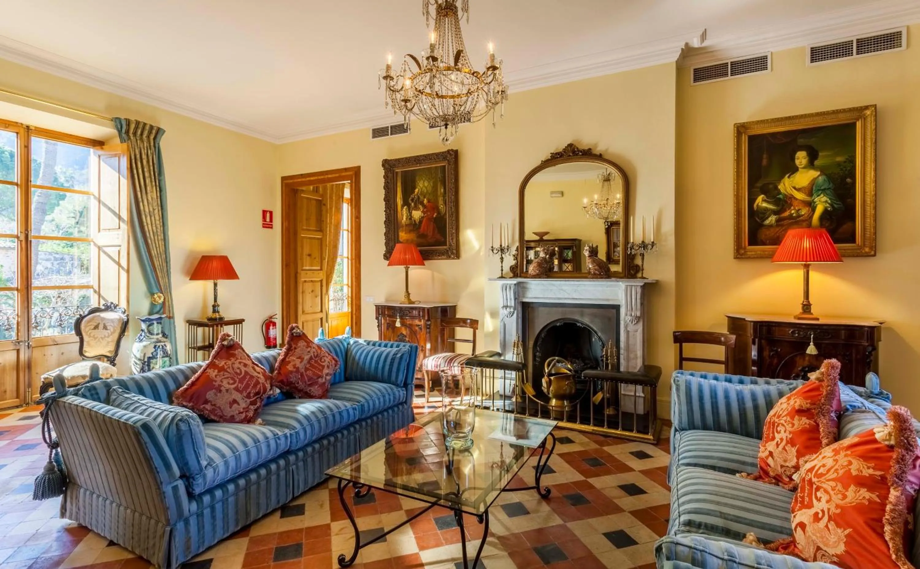 Game Room in The Salvia - Adults Only