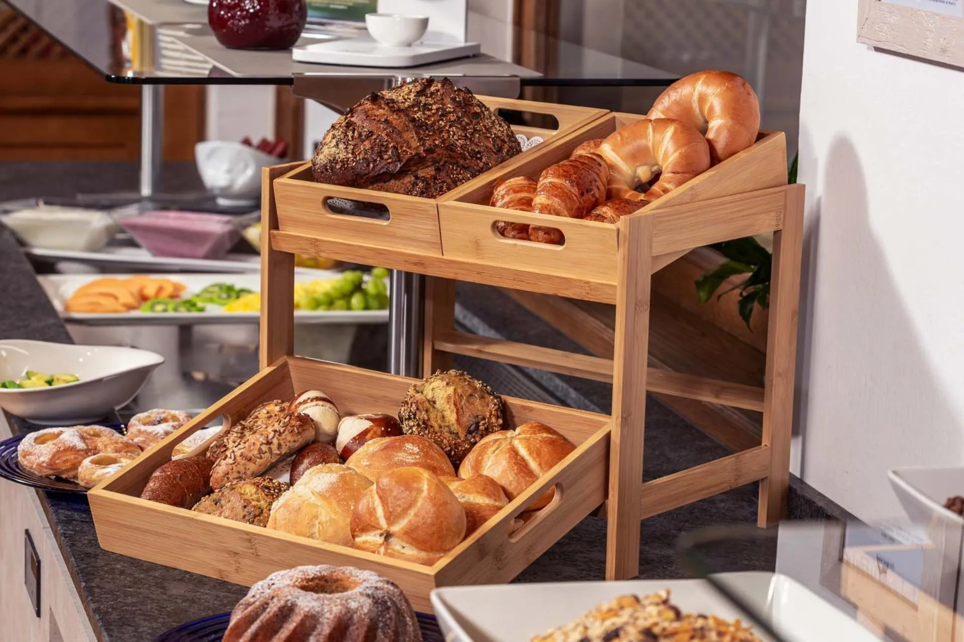 Breakfast in ALPIN- Das Sporthotel - SKI IN SKI OUT cityXpress, SUMMERCARD INCLUDED