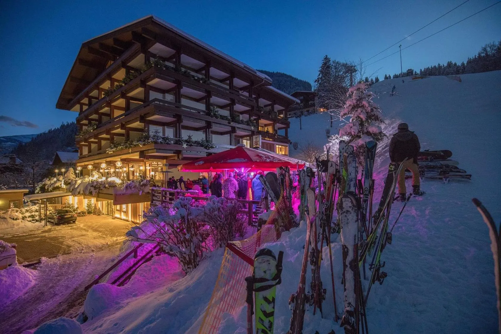 Property building in ALPIN- Das Sporthotel - SKI IN SKI OUT cityXpress, SUMMERCARD INCLUDED