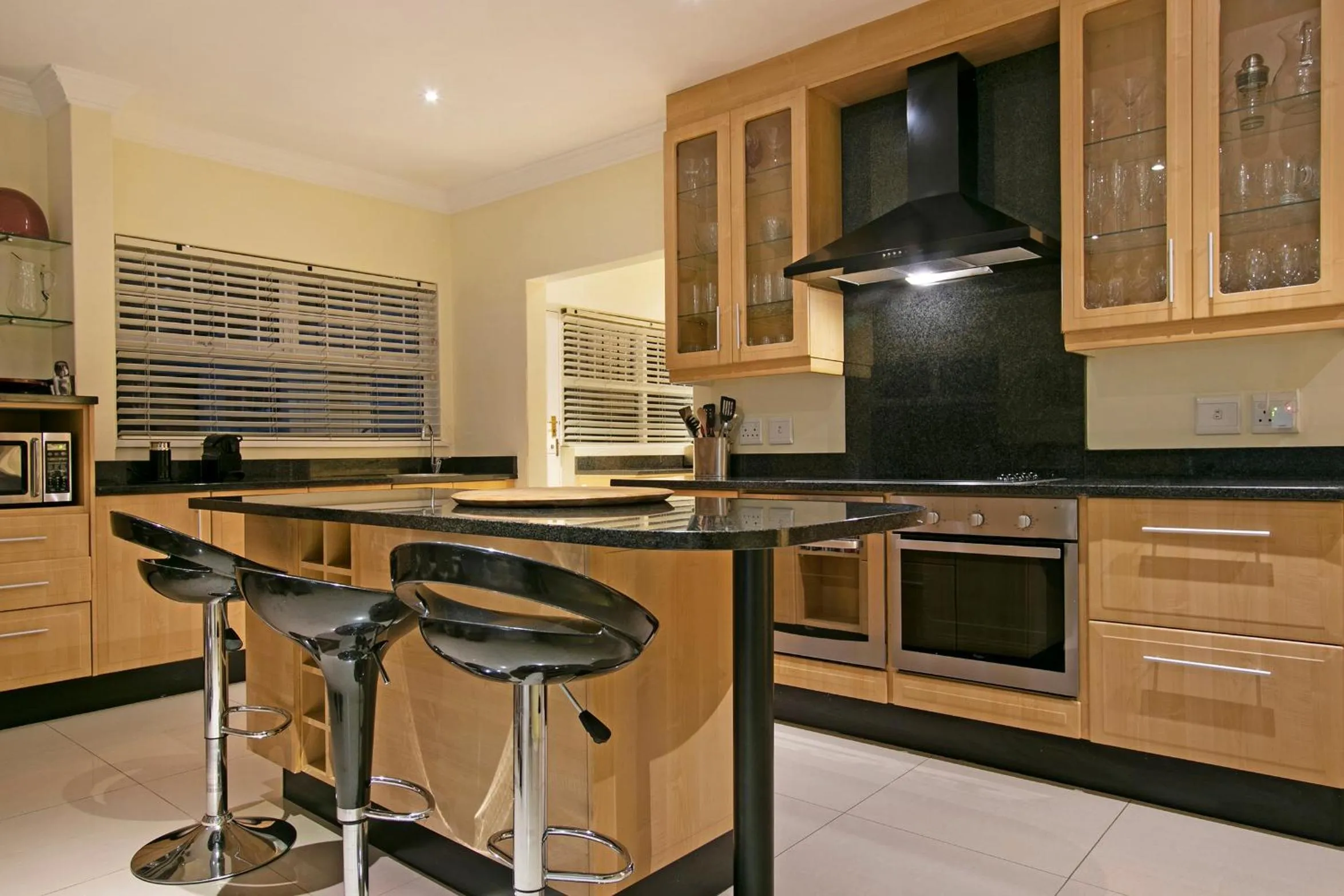 Kitchen or kitchenette in Merridew Villa