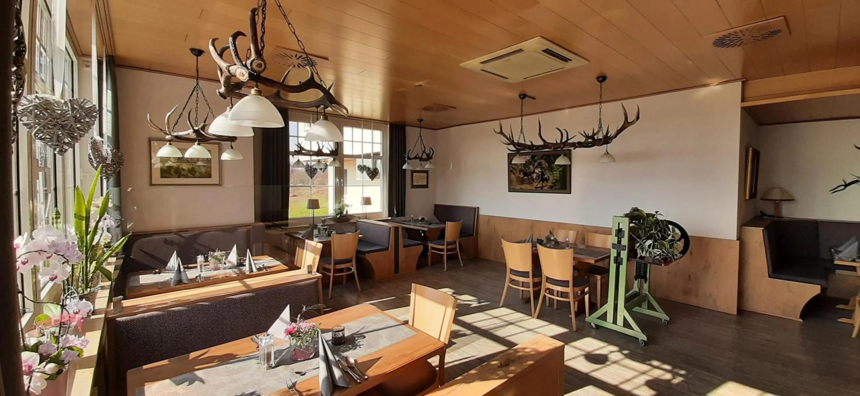 Restaurant/places to eat in Landgasthof Zur scharfen Ecke