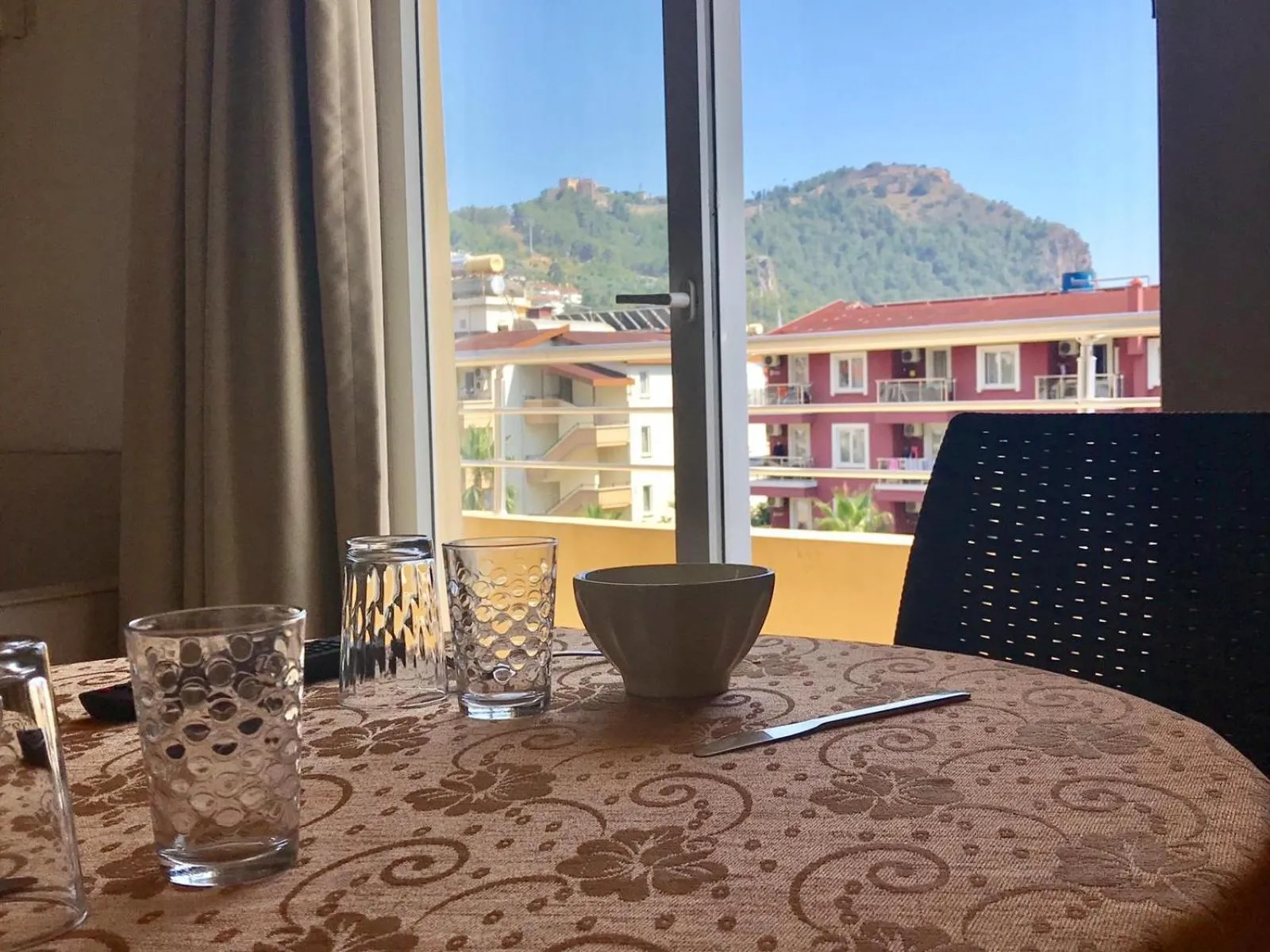 Mountain view in Serendi Apart Hotel