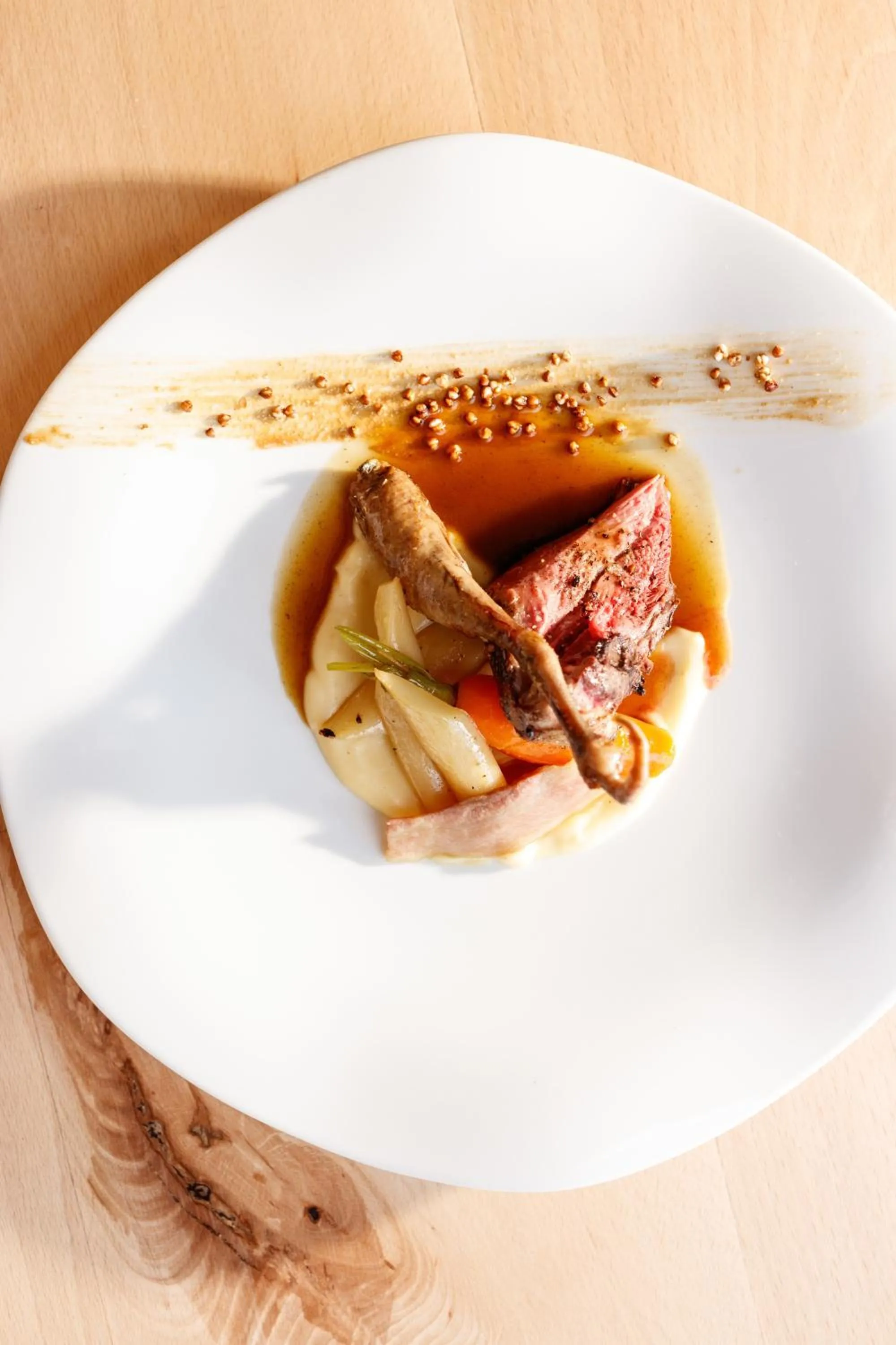 Restaurant/places to eat in Auberge du Poids Public Logis Hotel