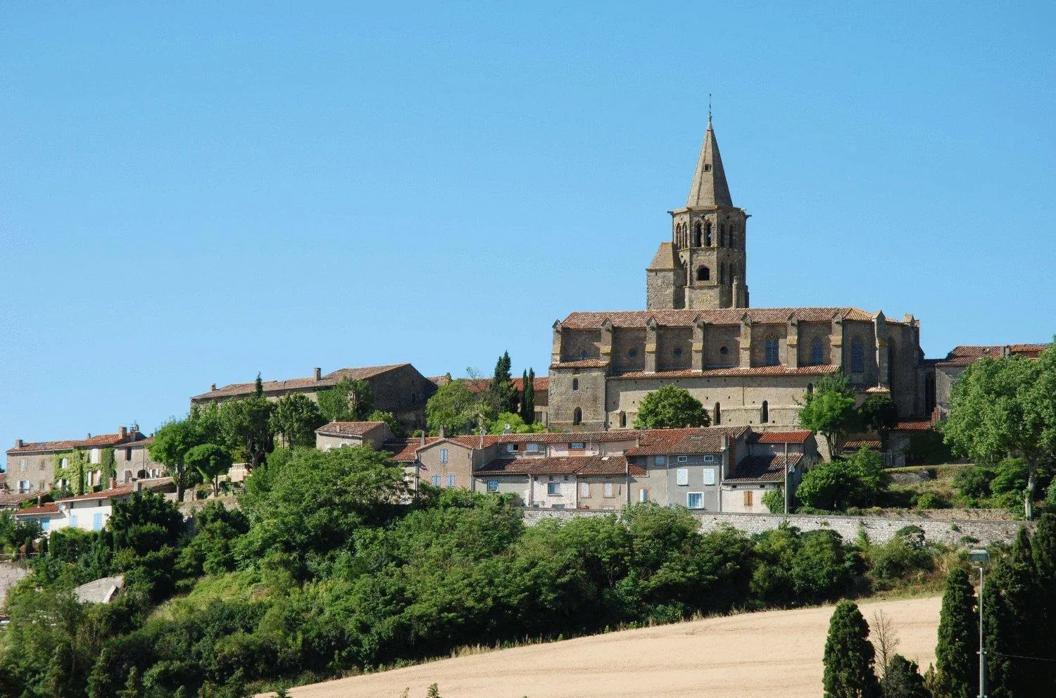 Area and facilities in Auberge du Poids Public Logis Hotel