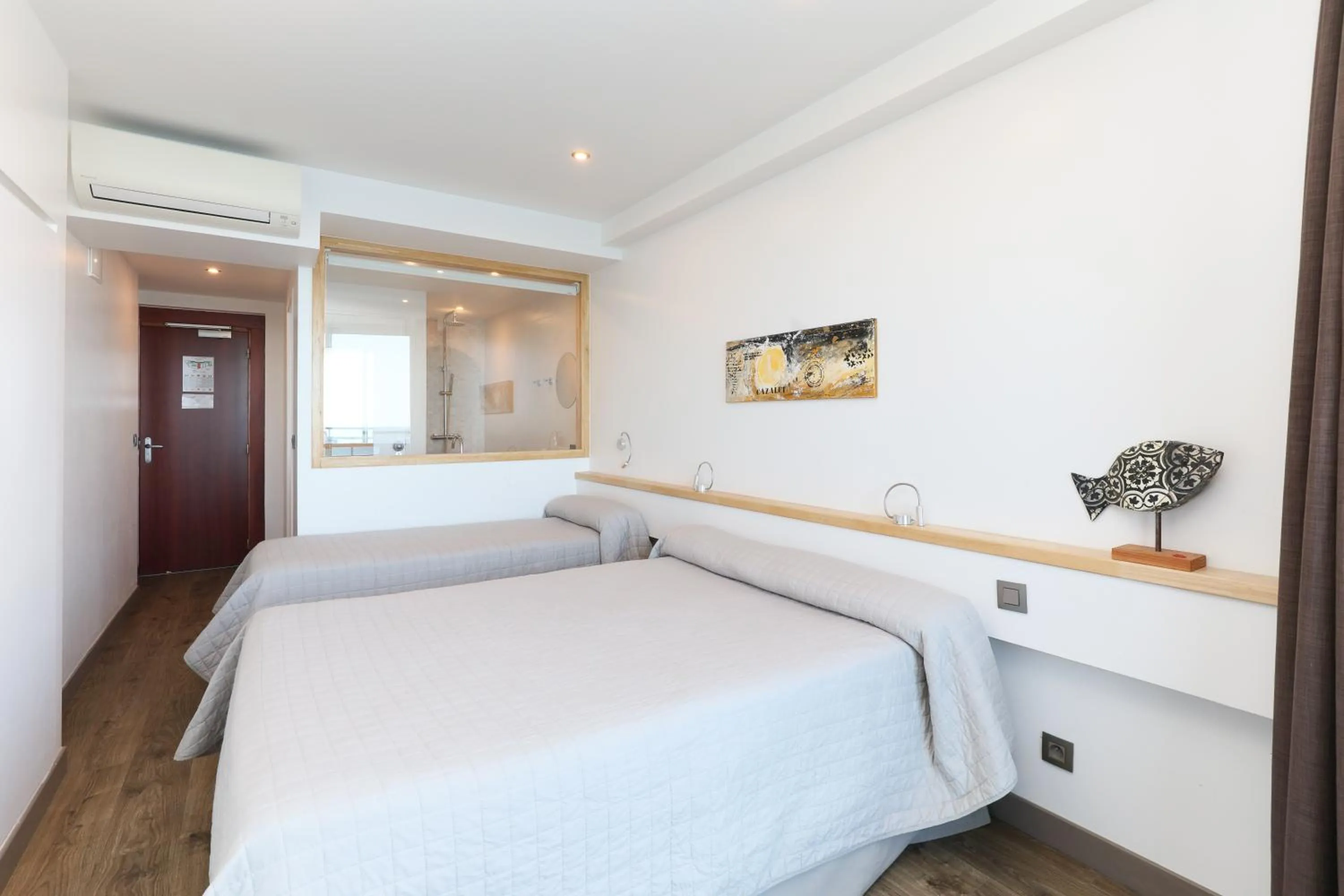 Bed in Hotel La Vigie - Face à la mer