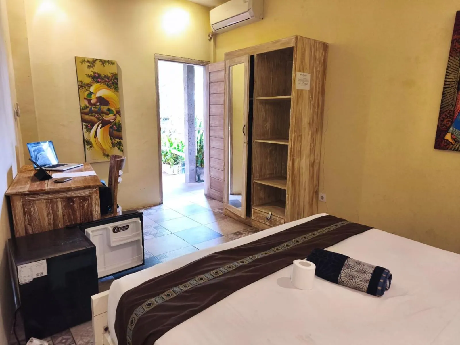 Bed in Canggu Pinpoint Rooms