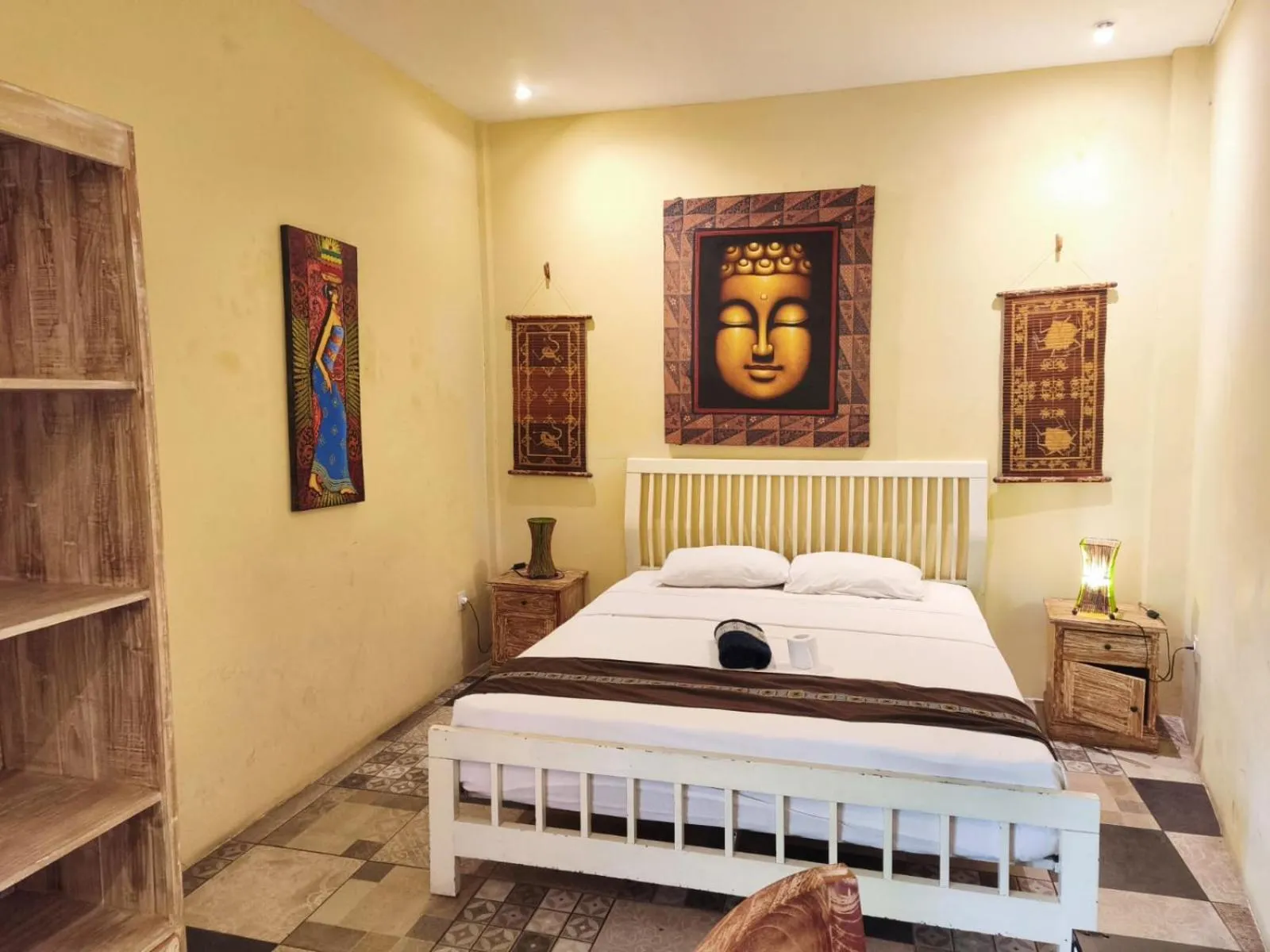 Bed in Canggu Pinpoint Rooms