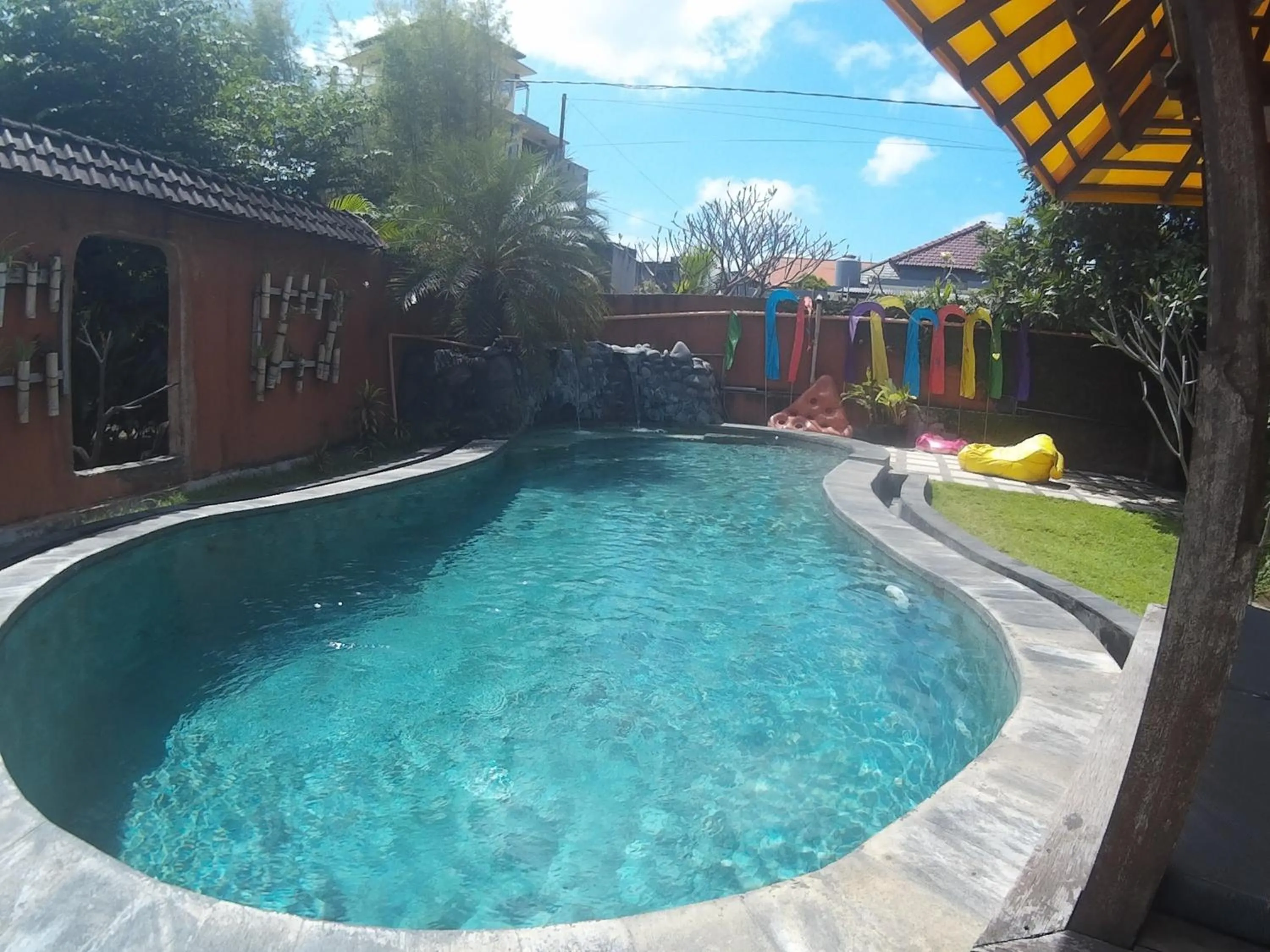 Pool view in Canggu Pinpoint Rooms
