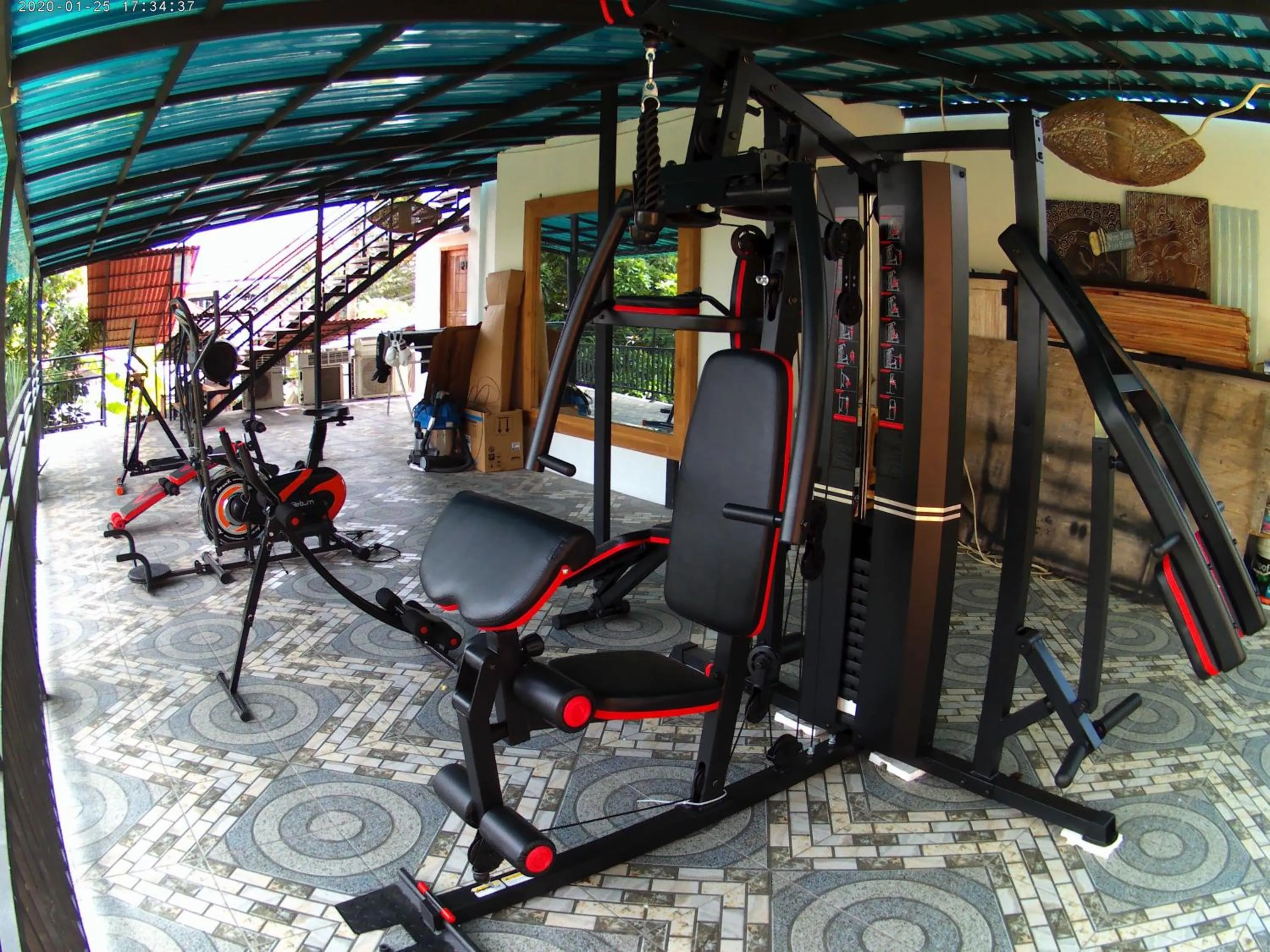 Fitness centre/facilities in Canggu Pinpoint Rooms