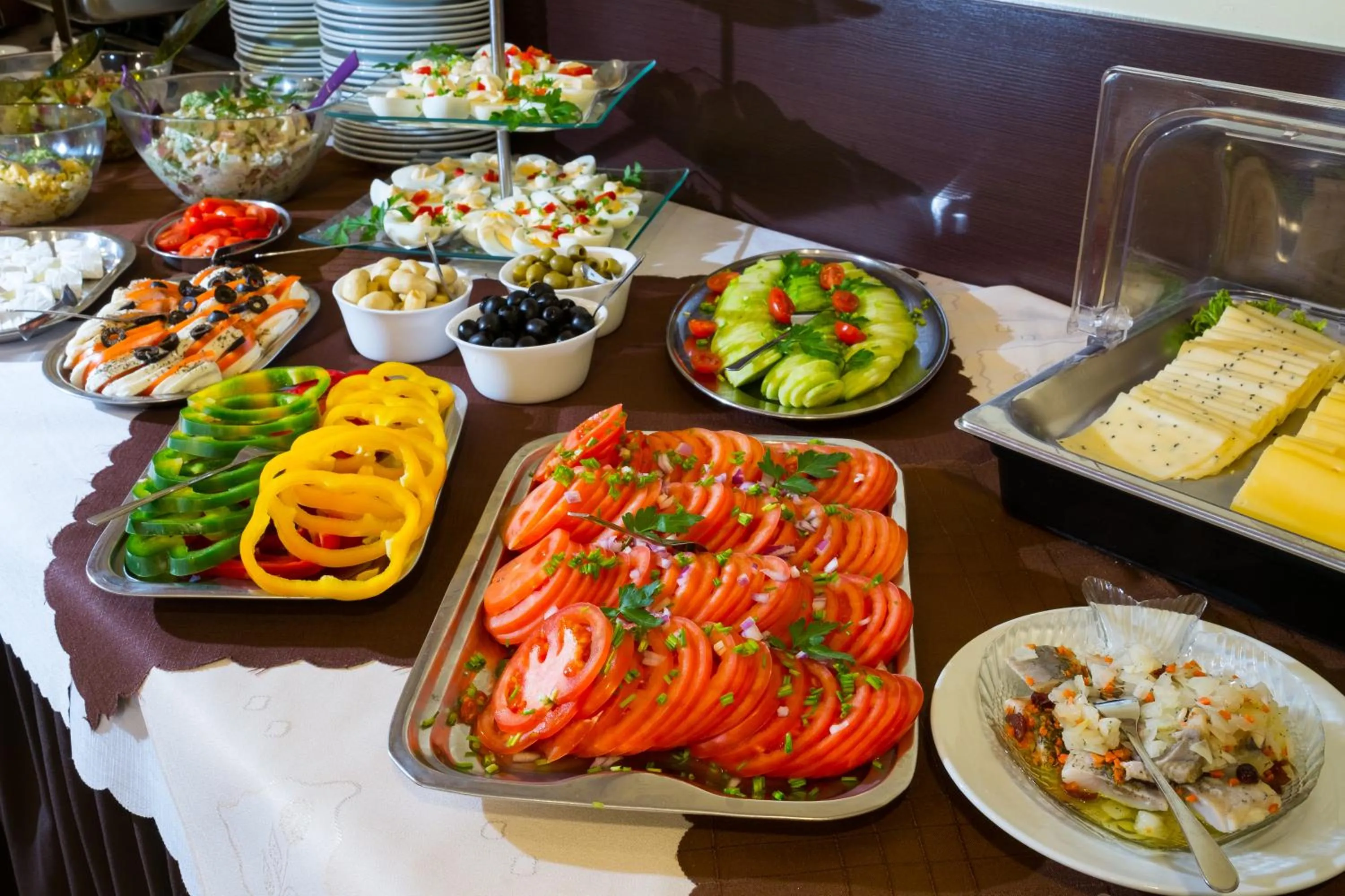 Buffet breakfast in Aparthotel Bellamonte