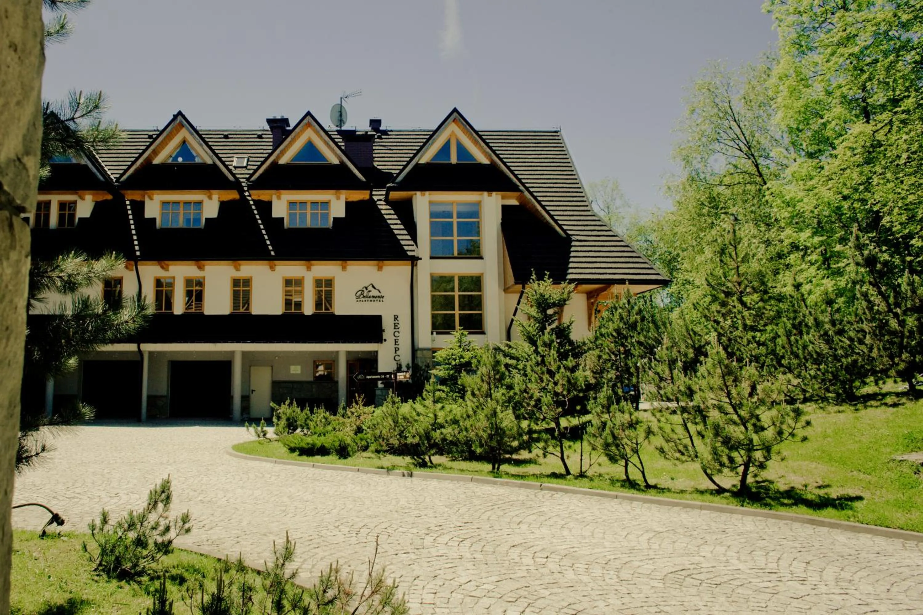 Property building in Aparthotel Bellamonte