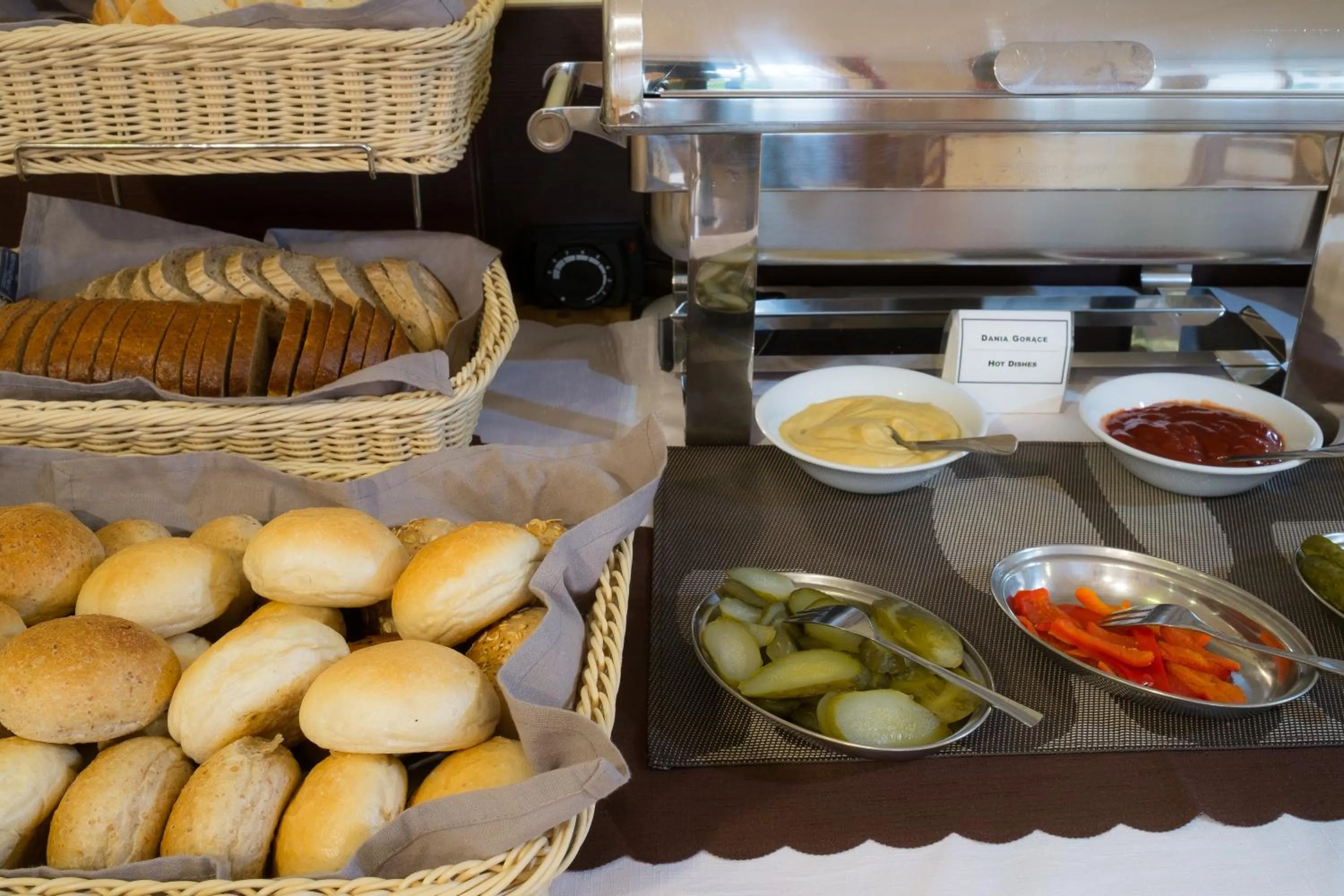 Buffet breakfast in Aparthotel Bellamonte