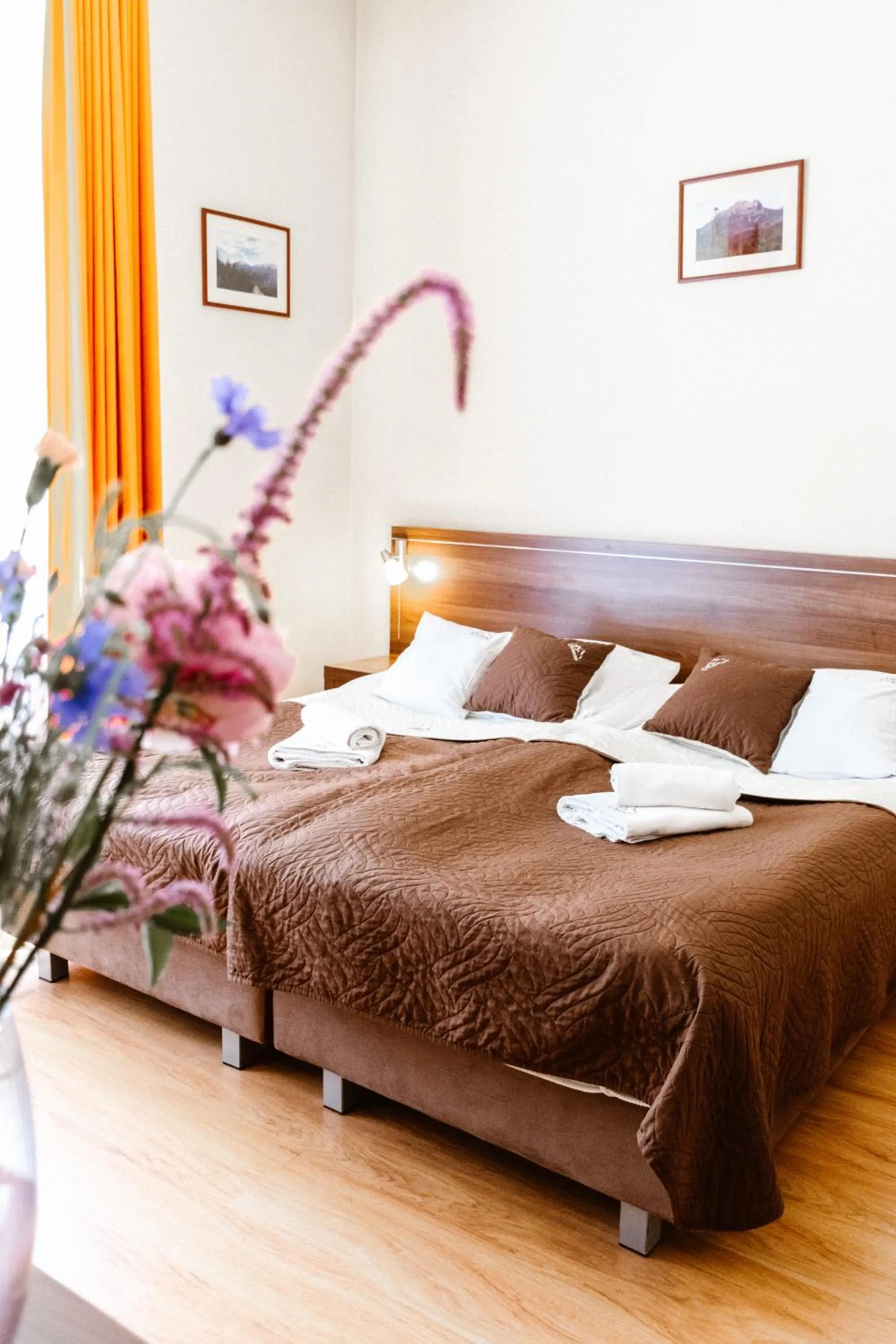 Spring, Bed in Aparthotel Bellamonte