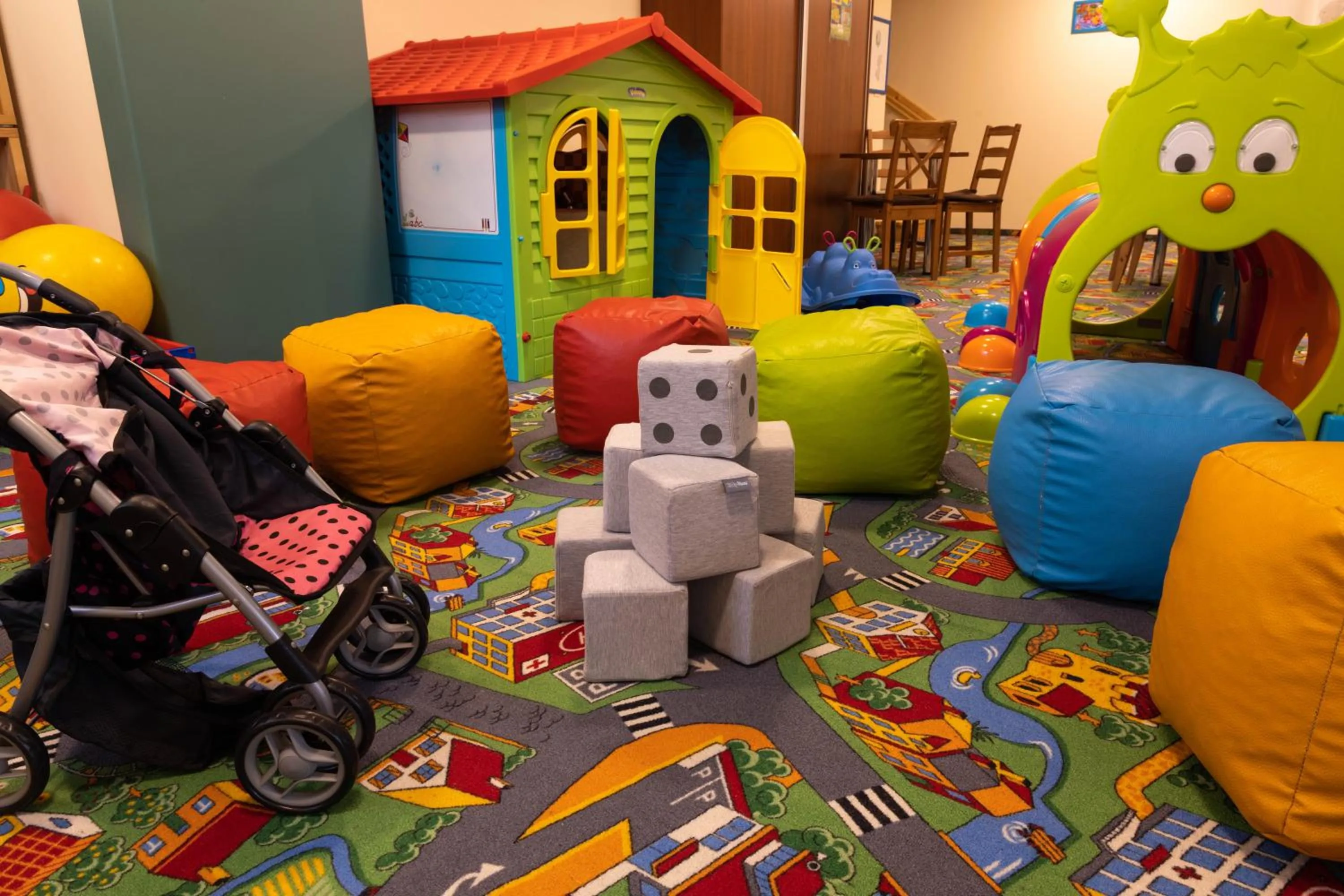 Game Room in Aparthotel Bellamonte