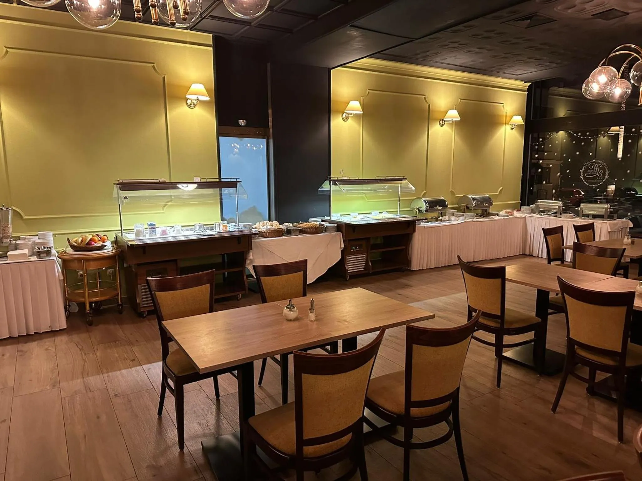 Restaurant/places to eat in Hotel Laguna Zagreb