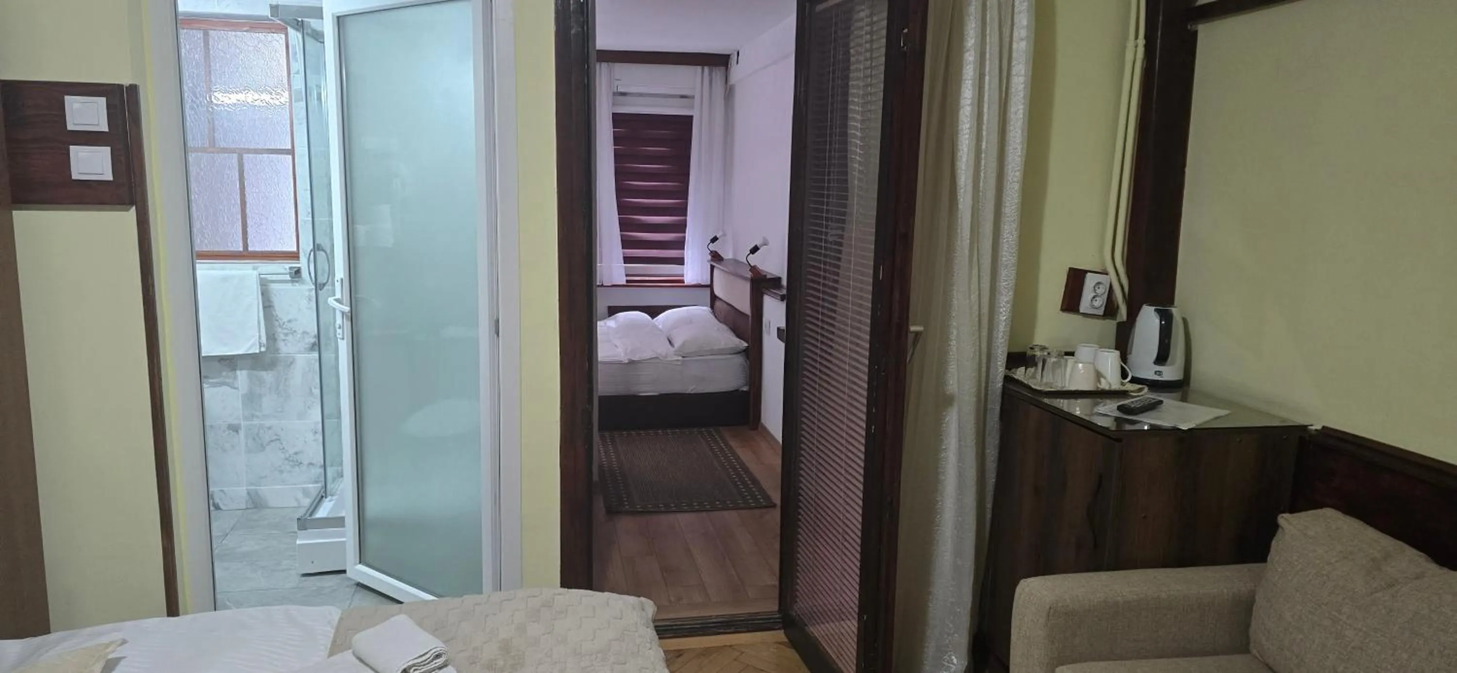 Photo of the whole room, Bed in Hotel Kapistec Skopje