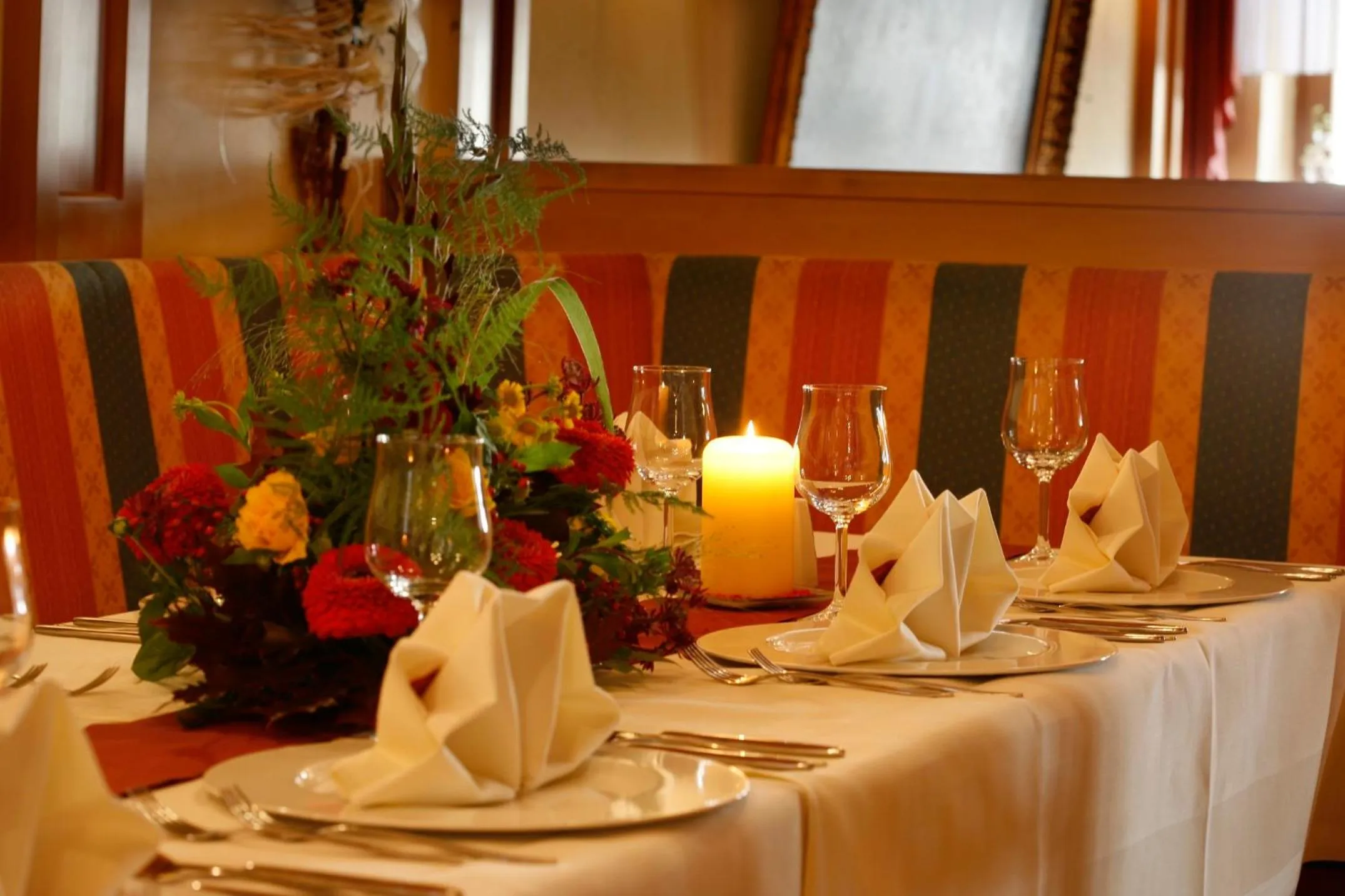 Restaurant/places to eat in Hotel Zum Kanzler