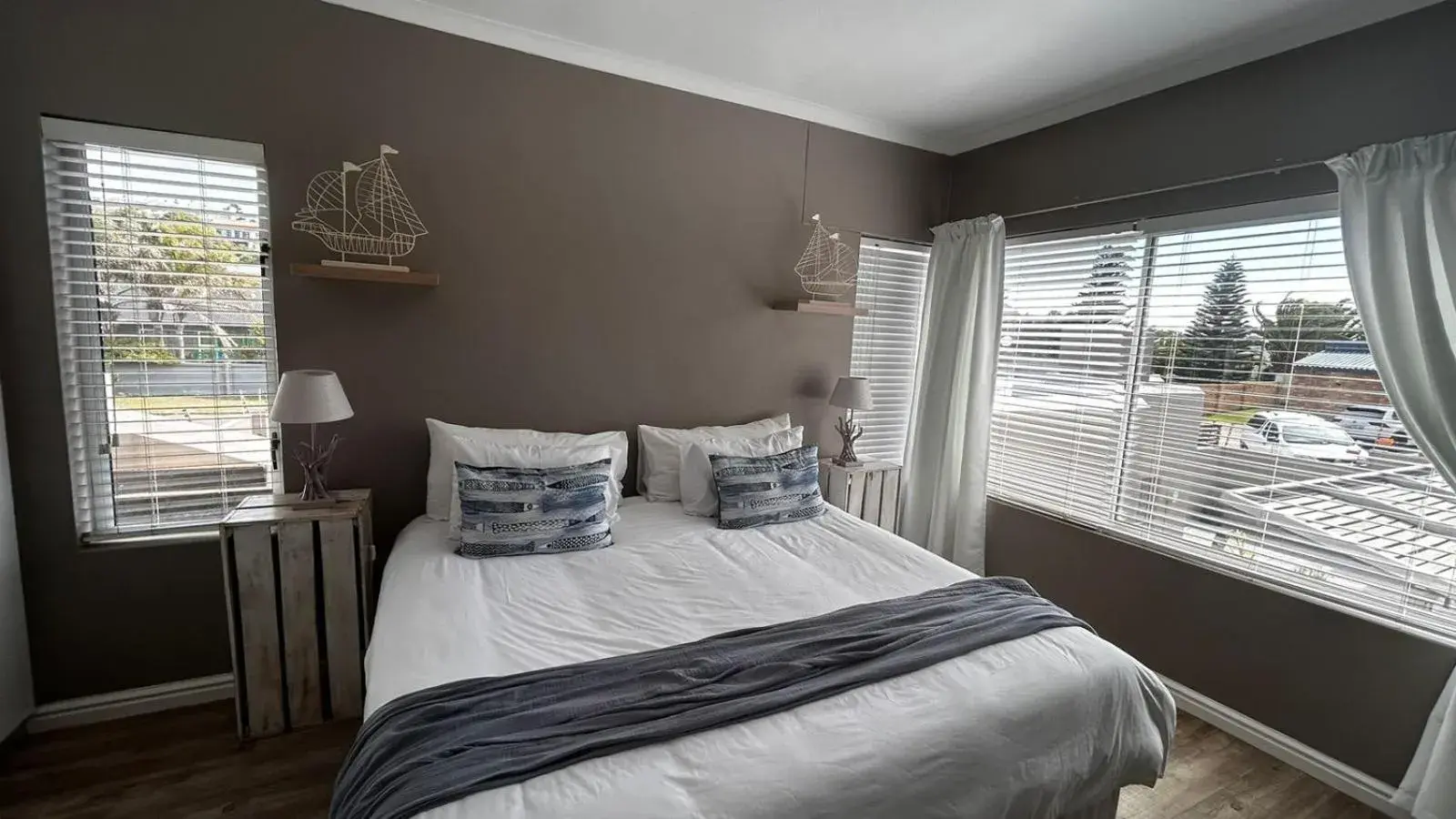 Double or Twin Room in Nine on Uys street B & B Double or Twin Room in Nine on Uys street B & B