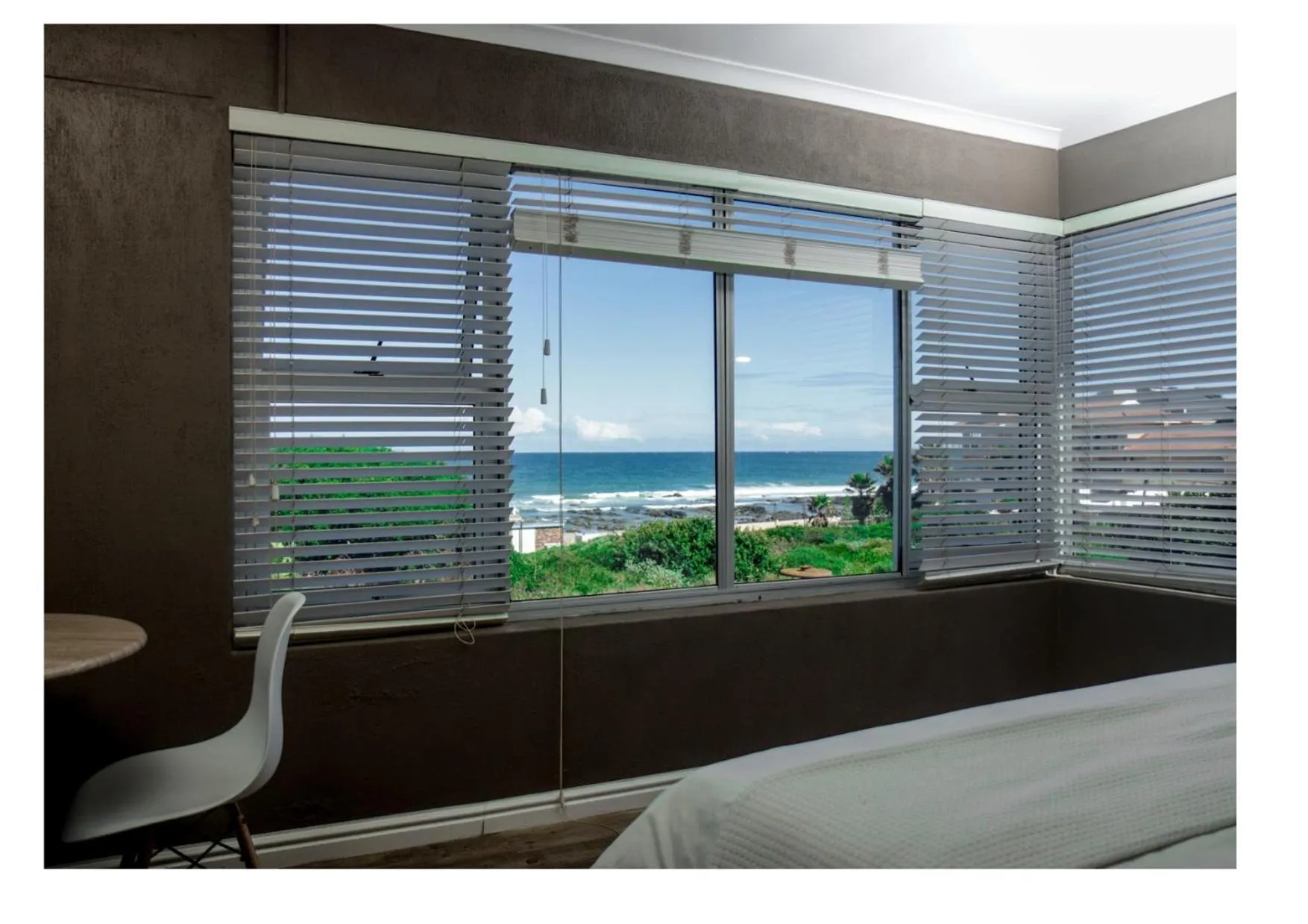 Sea view, Bed in Nine on Uys street B & B