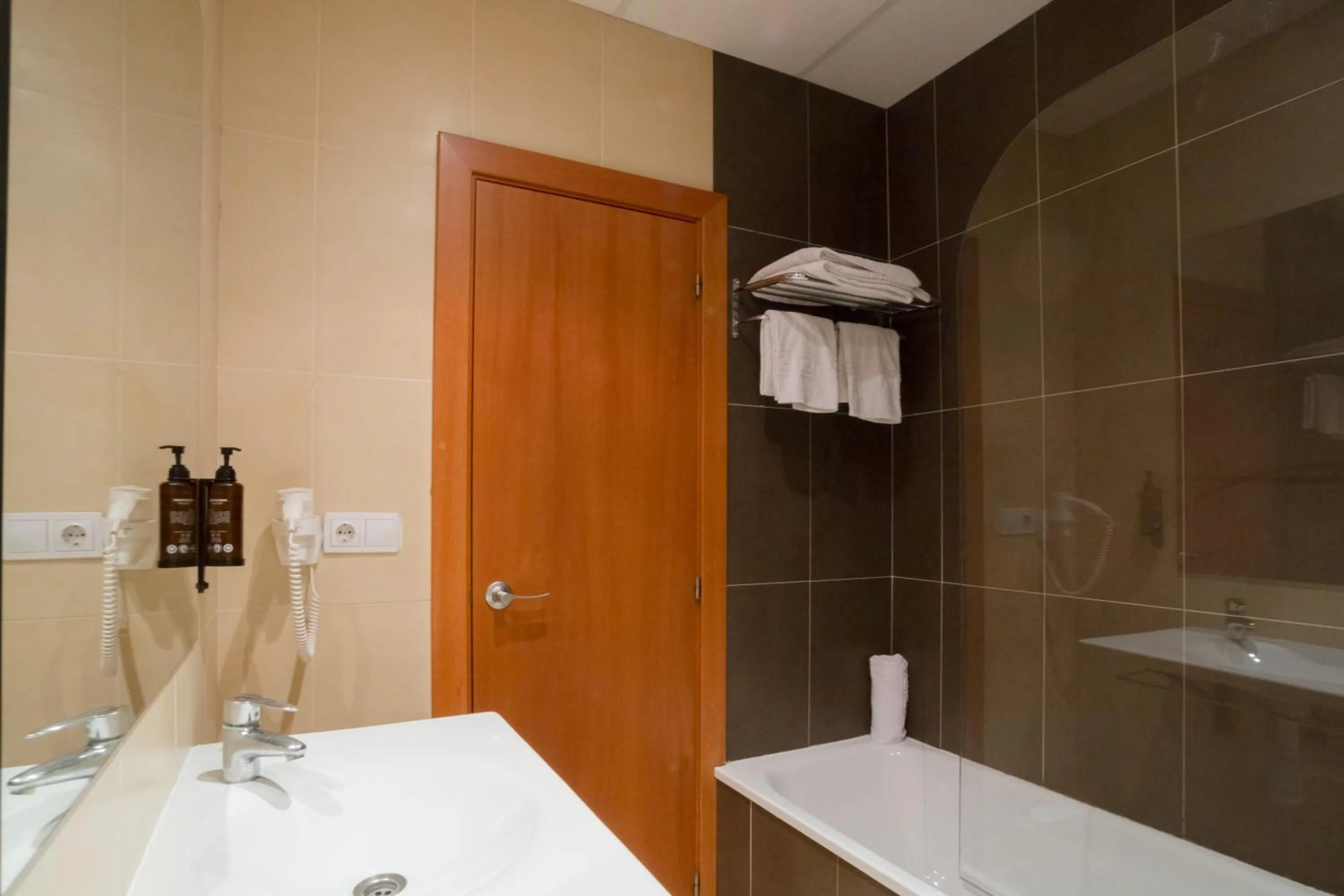 Bathroom in Ibersol Playa Dorada