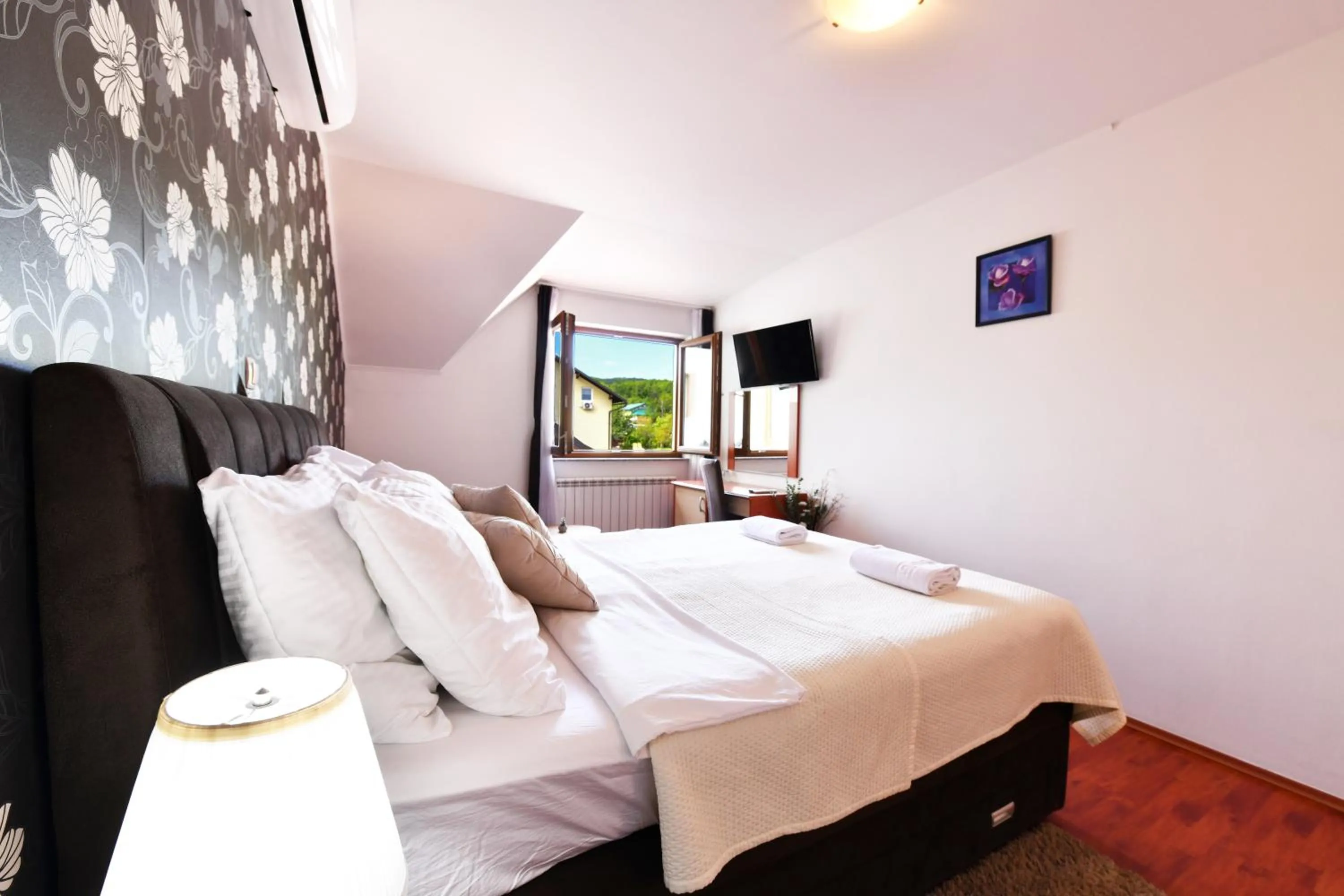 Bed in Pansion Villa Cancar