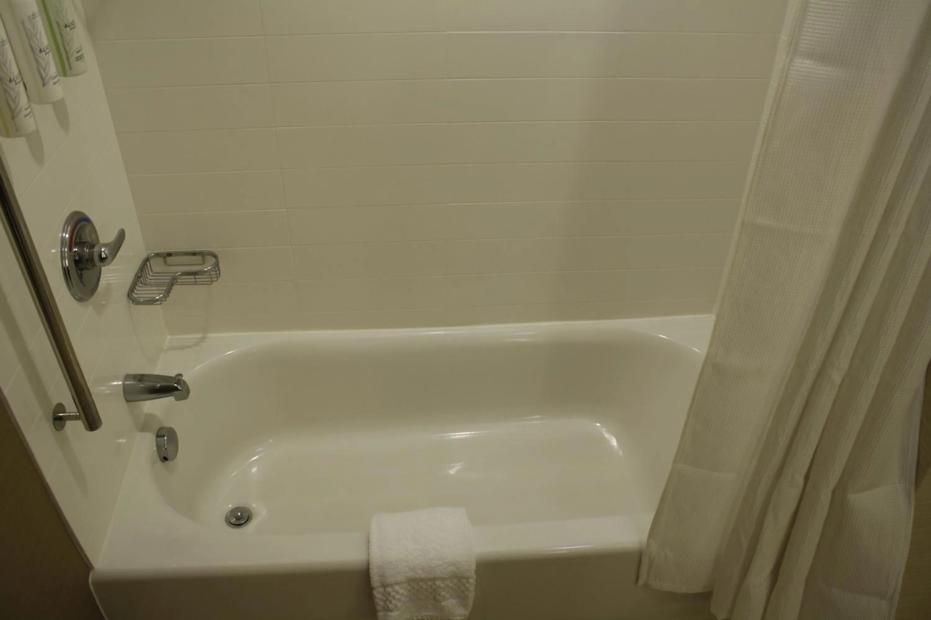Shower in Fairfield Inn & Suites by Marriott Detroit Lakes