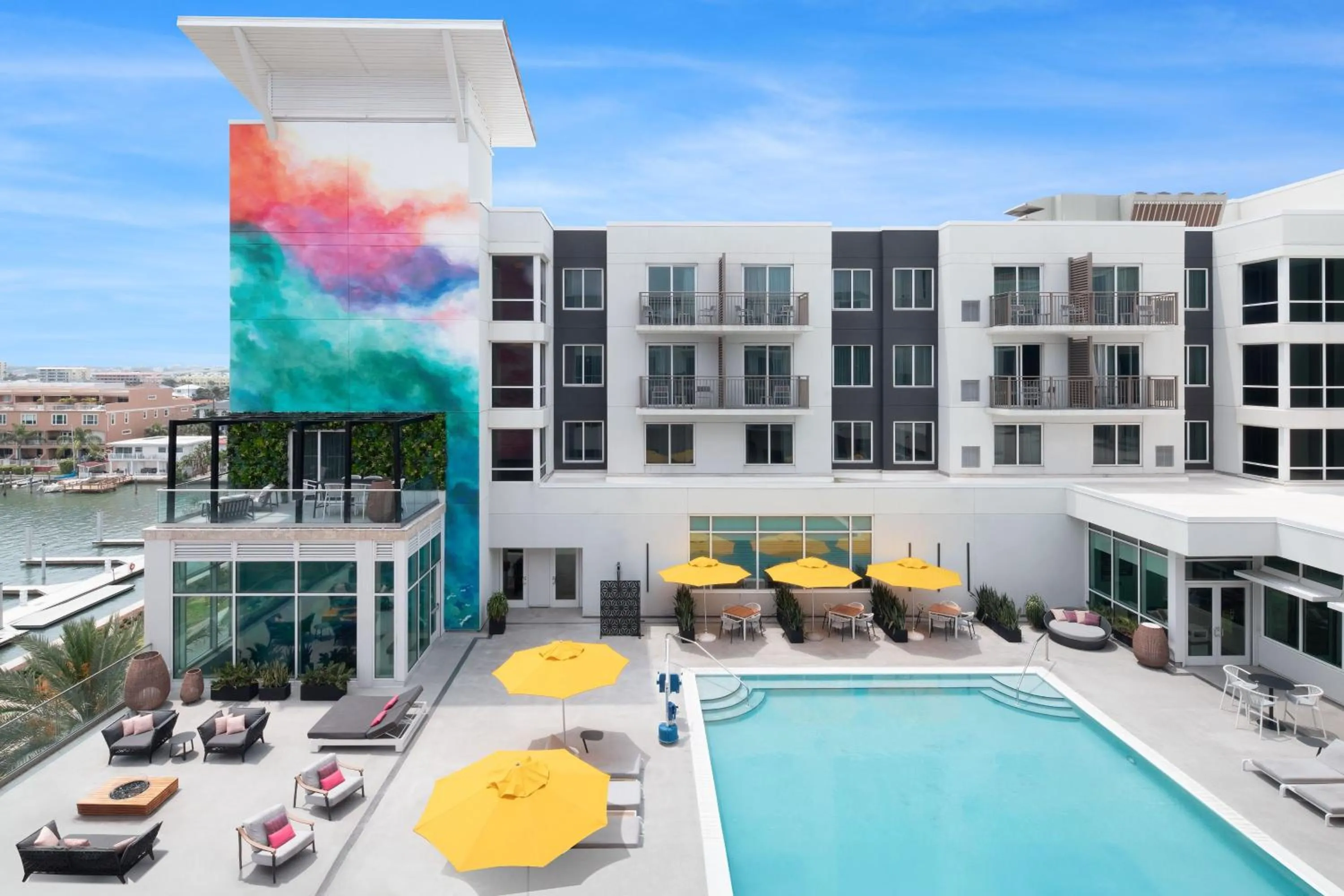 Swimming pool in Residence Inn by Marriott Clearwater Beach