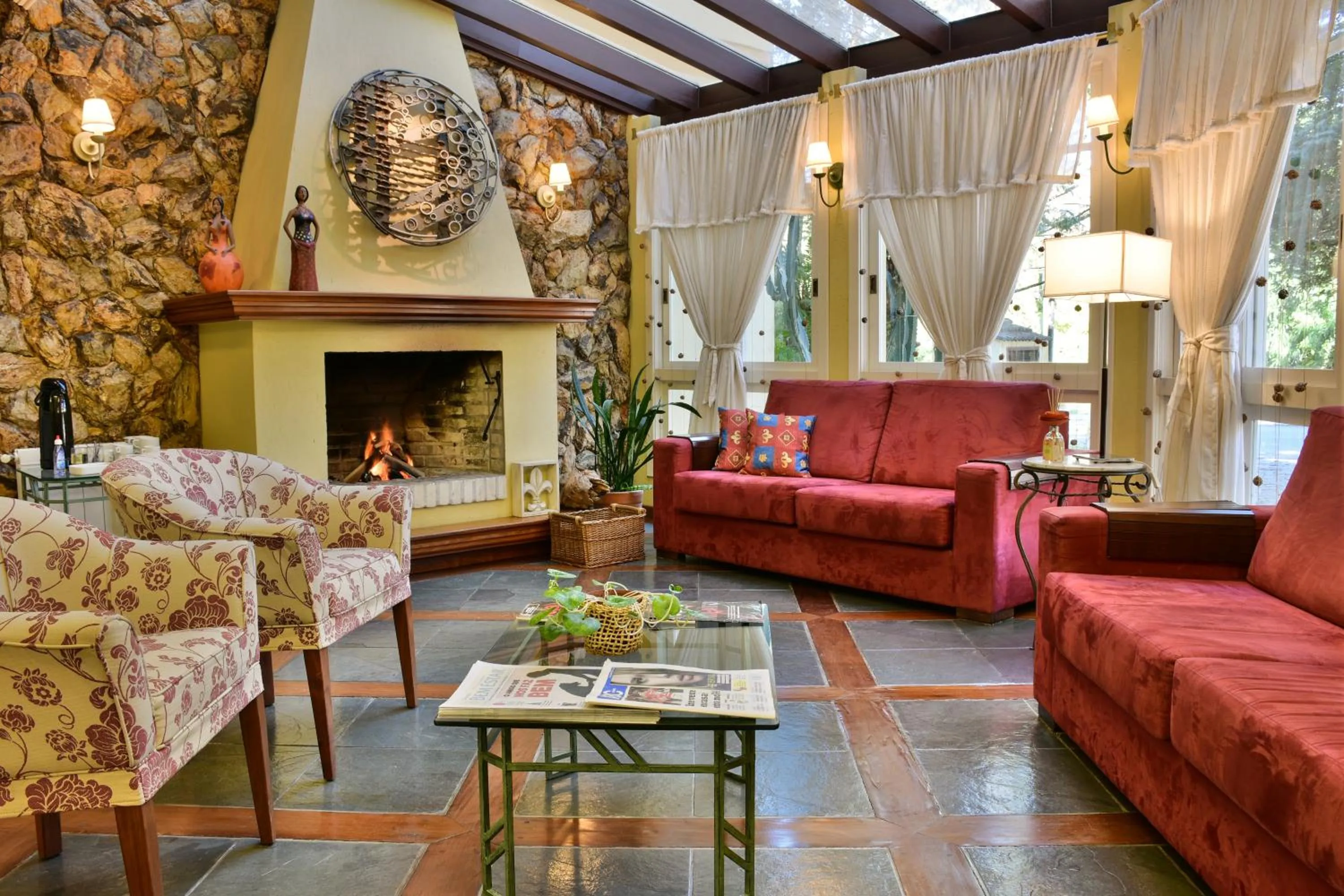 Lobby or reception in Hotel Pousada Le Chateau