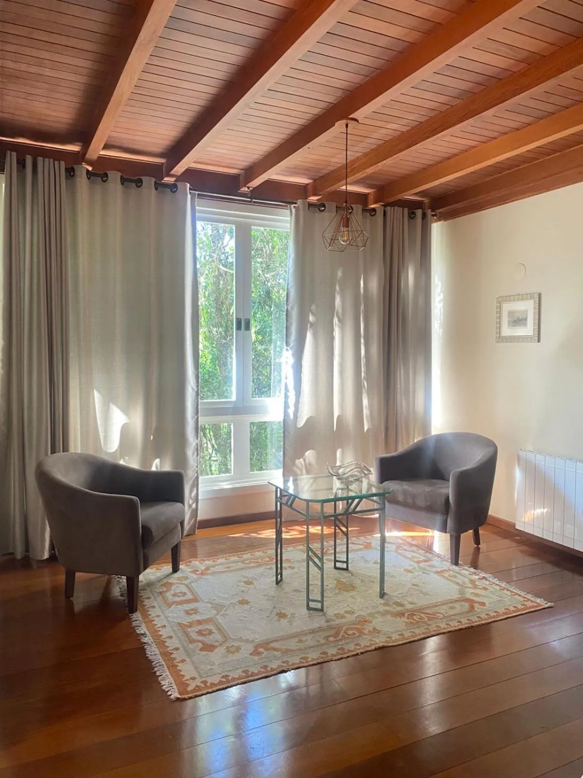 Bedroom in Hotel Pousada Le Chateau