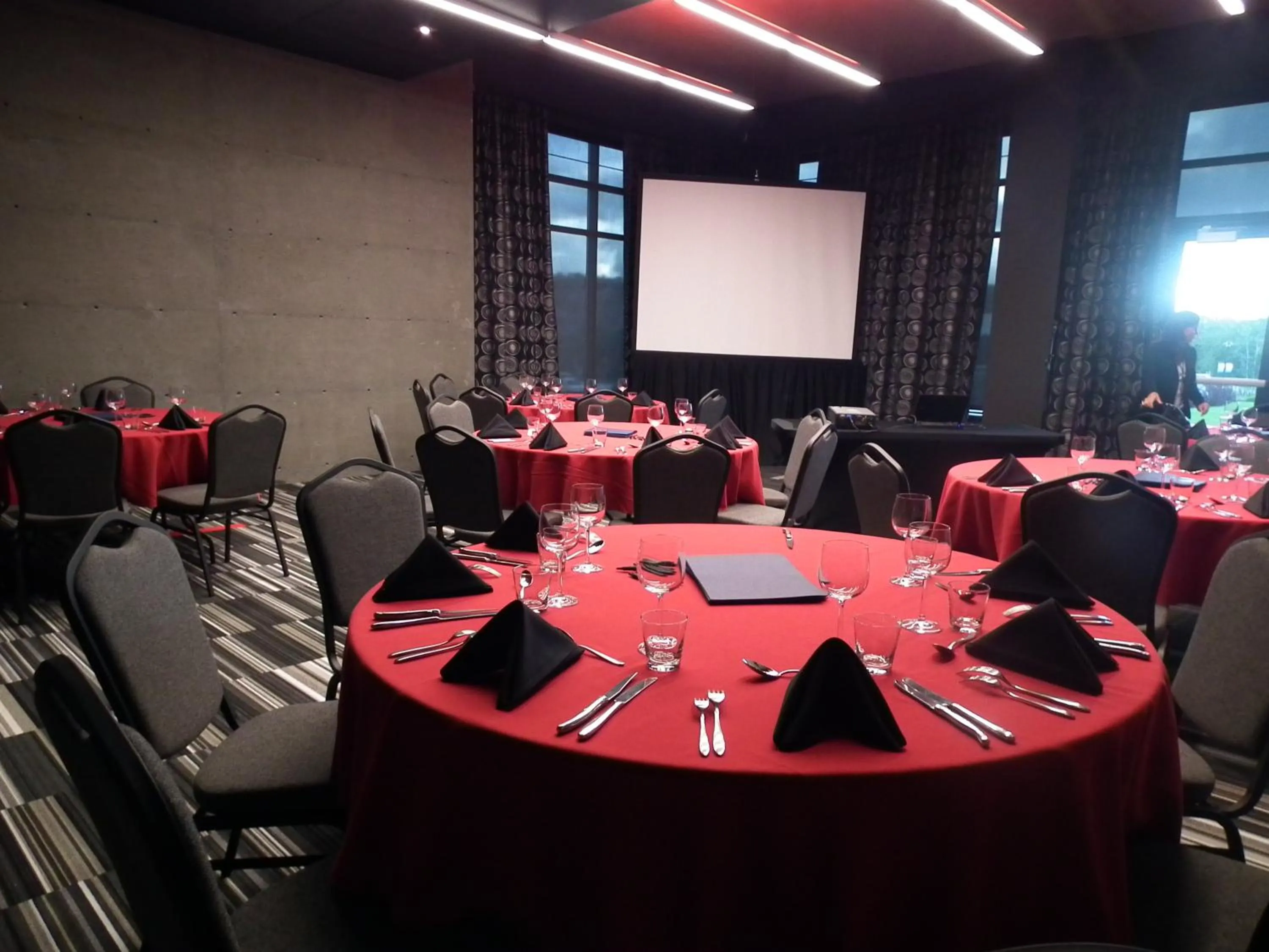 Banquet/Function facilities in Grand Hotel Times Sherbrooke