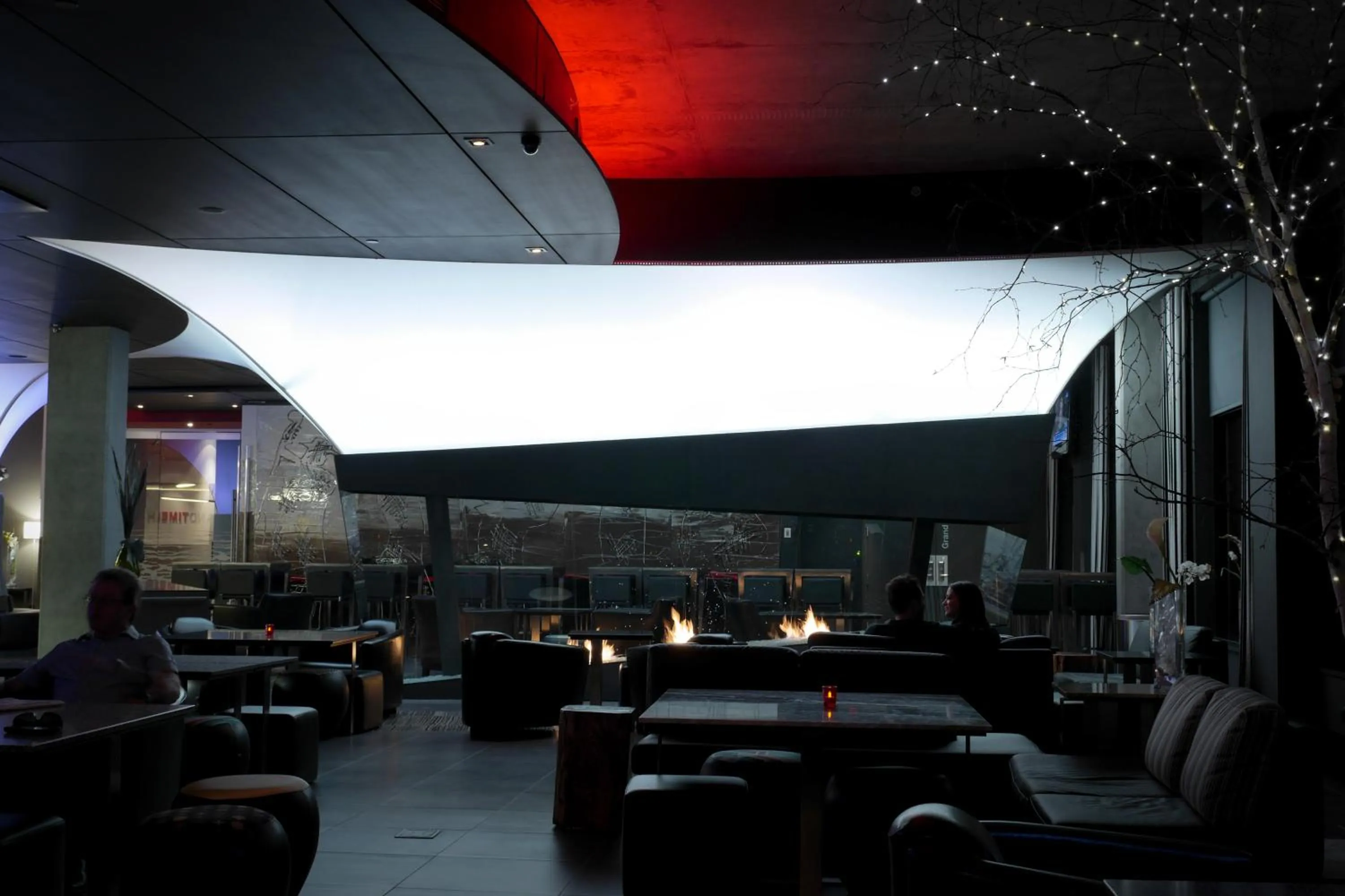 Lounge or bar in Grand Hotel Times Sherbrooke