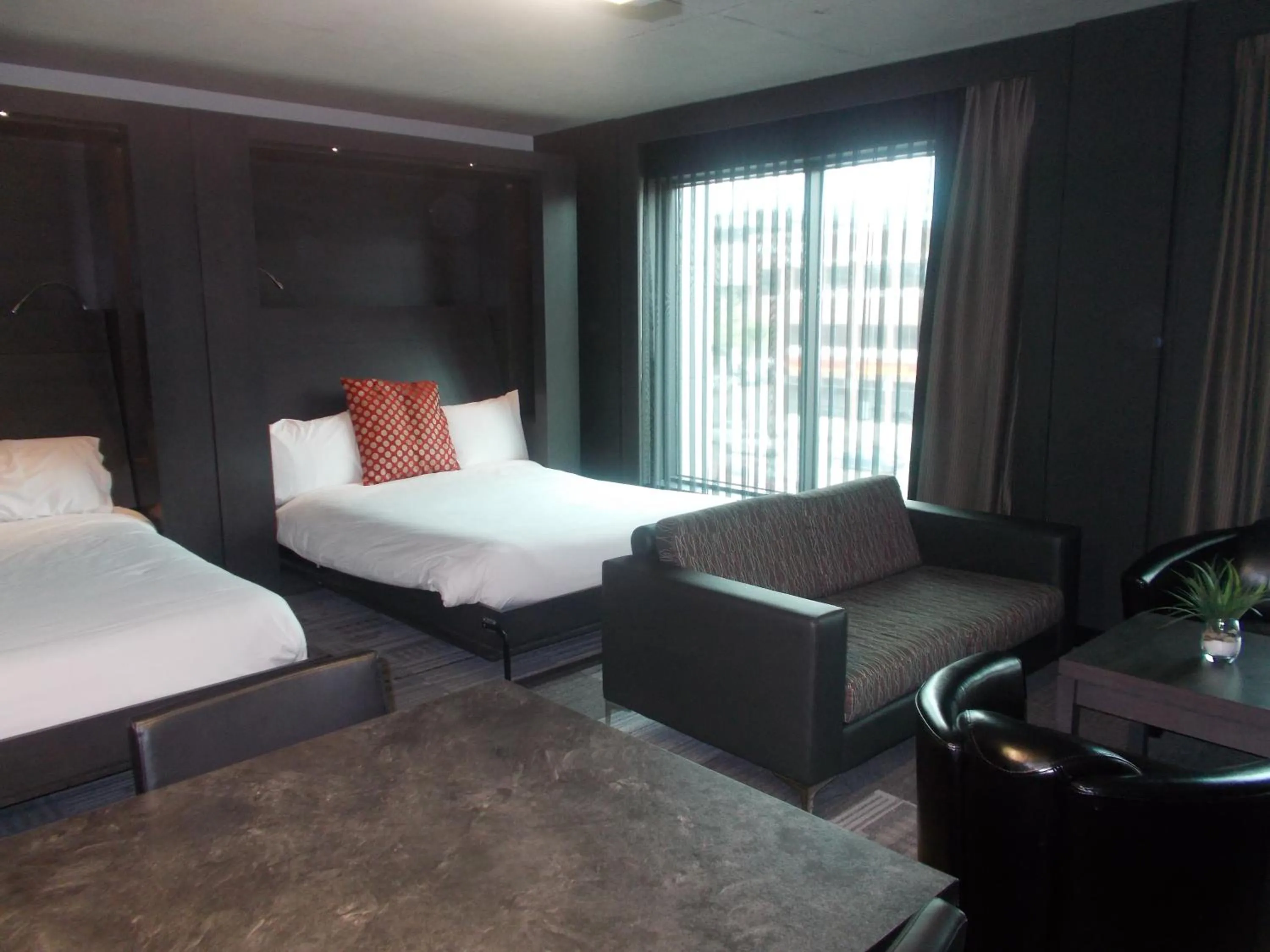 Bed in Grand Hotel Times Sherbrooke