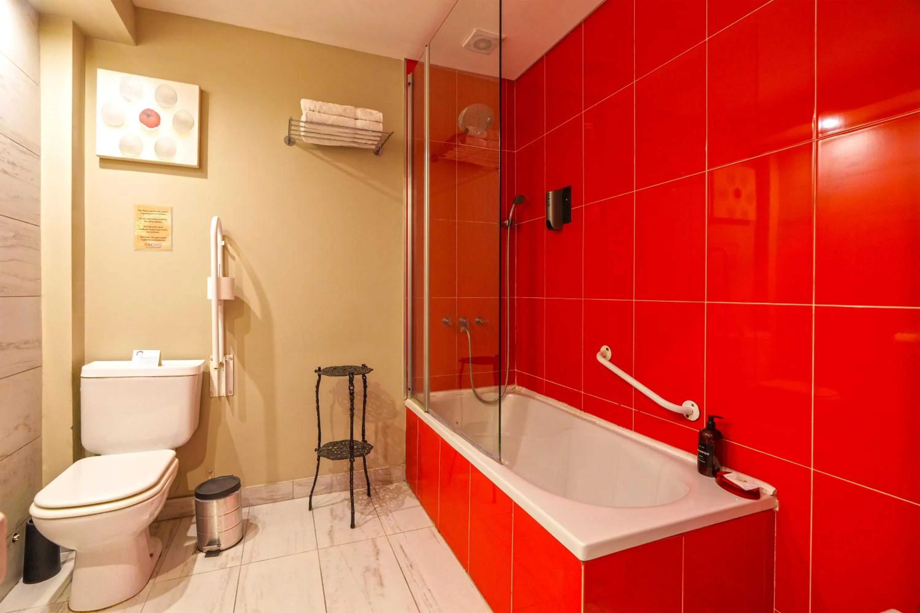 Bathroom in Rendez Vous Hotel Buenos Aires