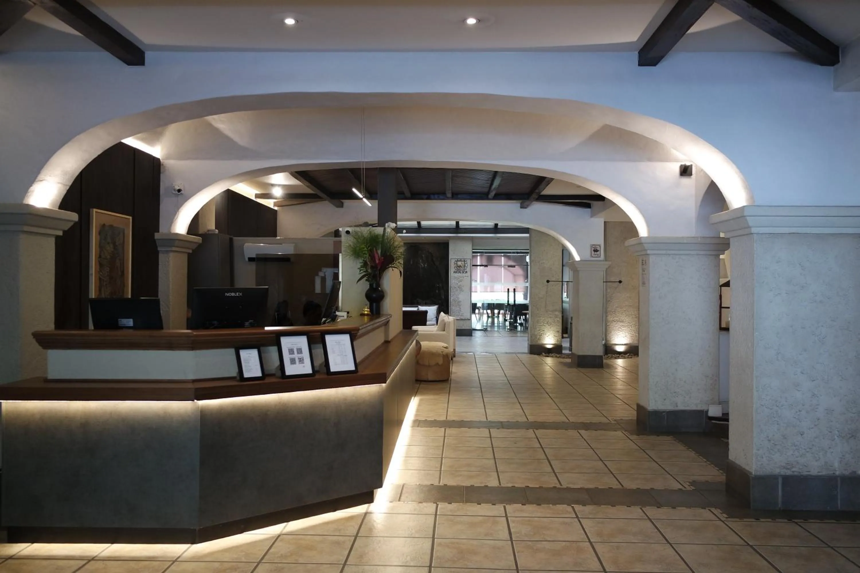 Seating area in Hotel Almería