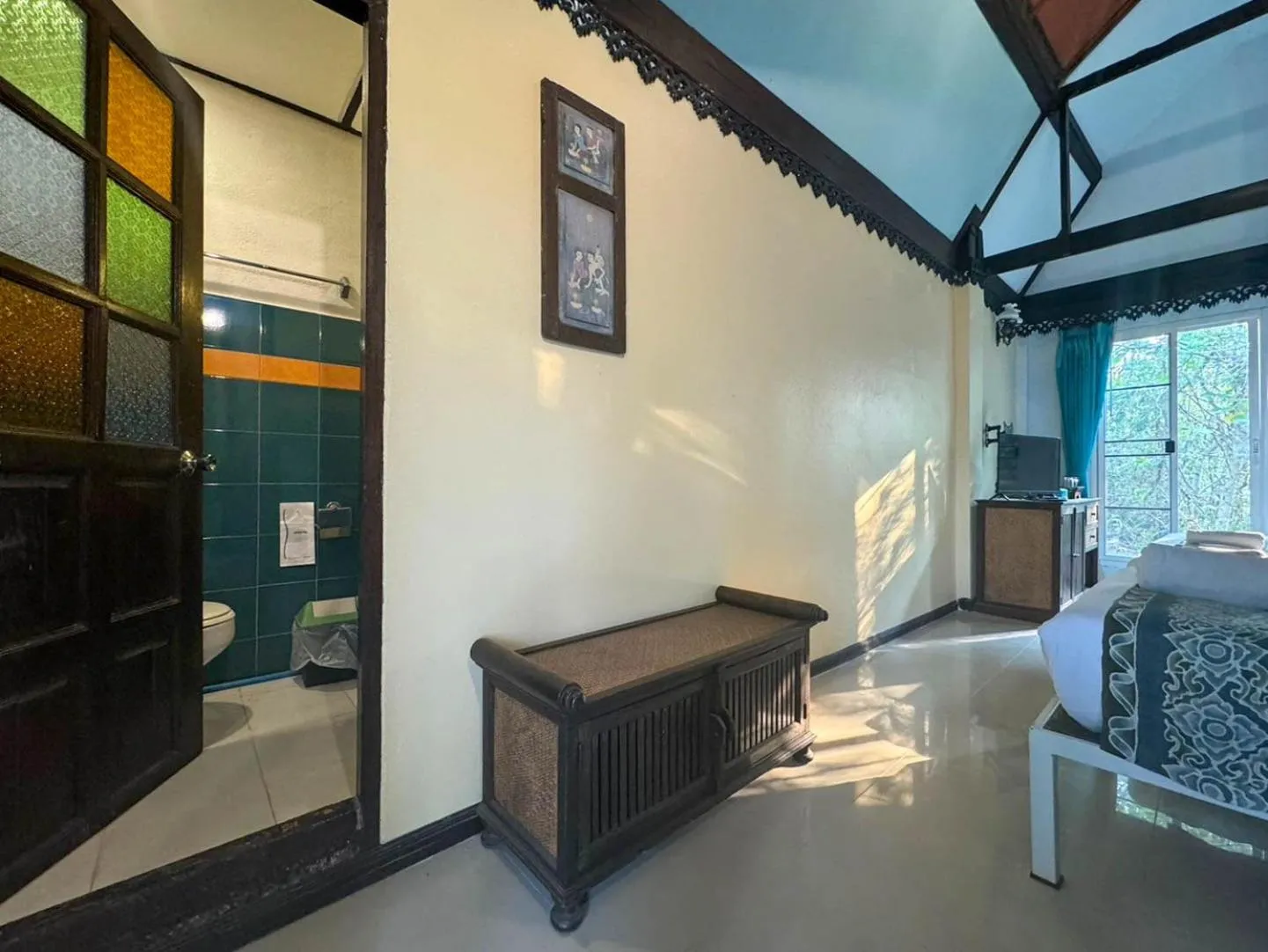 Photo of the whole room, Bed in Phu Jaya Floresta Resort by ALPHATEL PARTNER