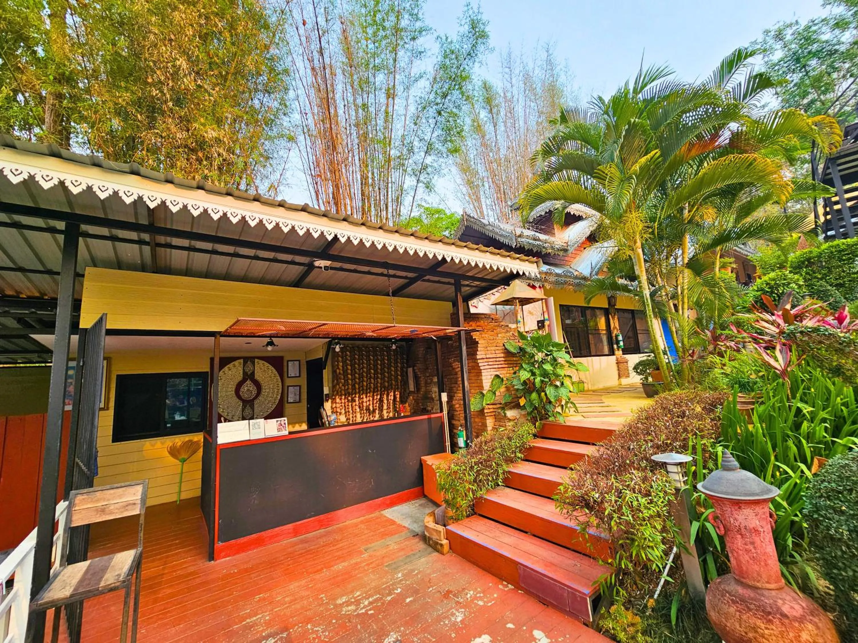 Restaurant/places to eat in Phu Jaya Floresta Resort by ALPHATEL PARTNER