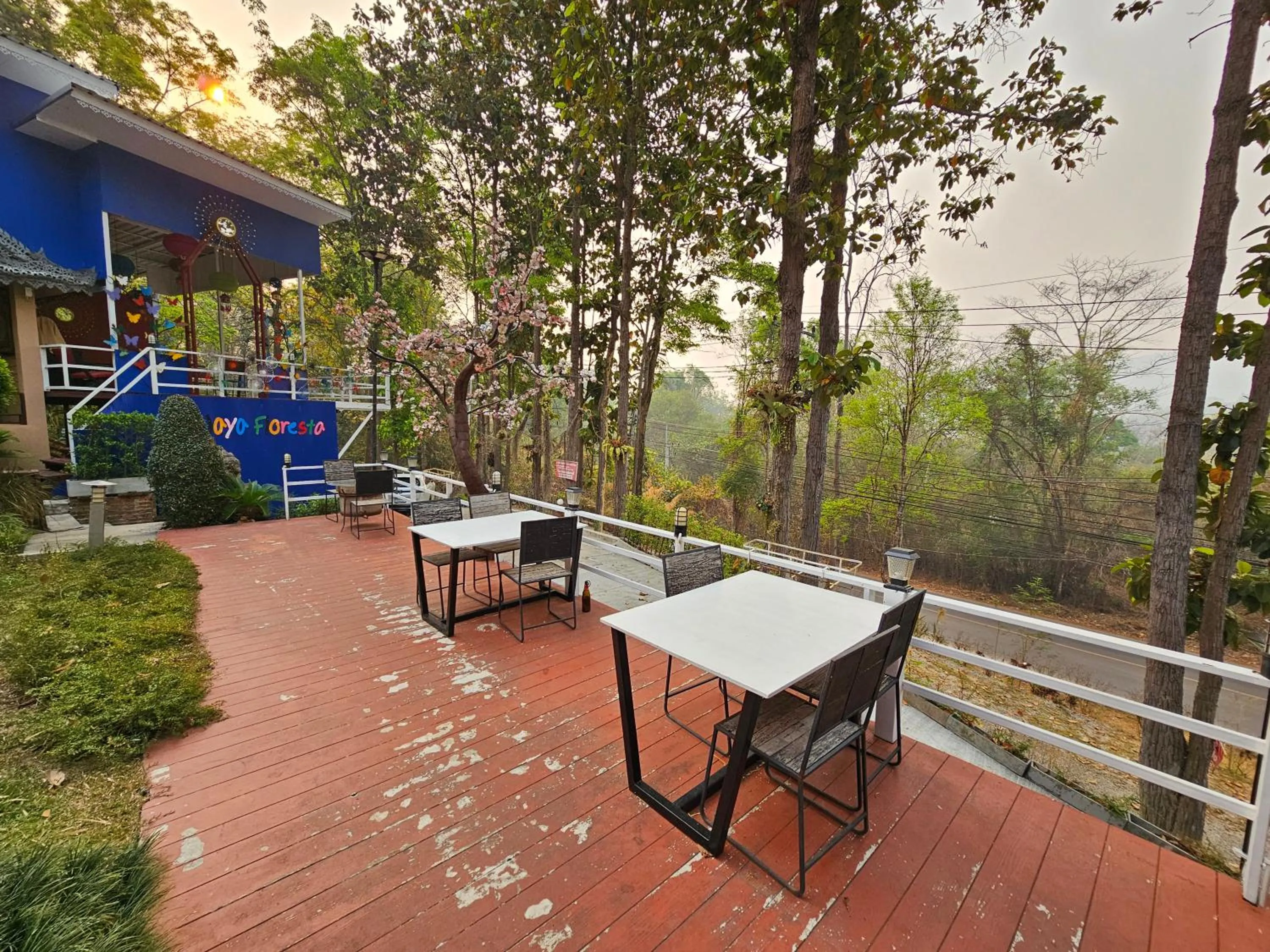 Restaurant/places to eat in Phu Jaya Floresta Resort by ALPHATEL PARTNER